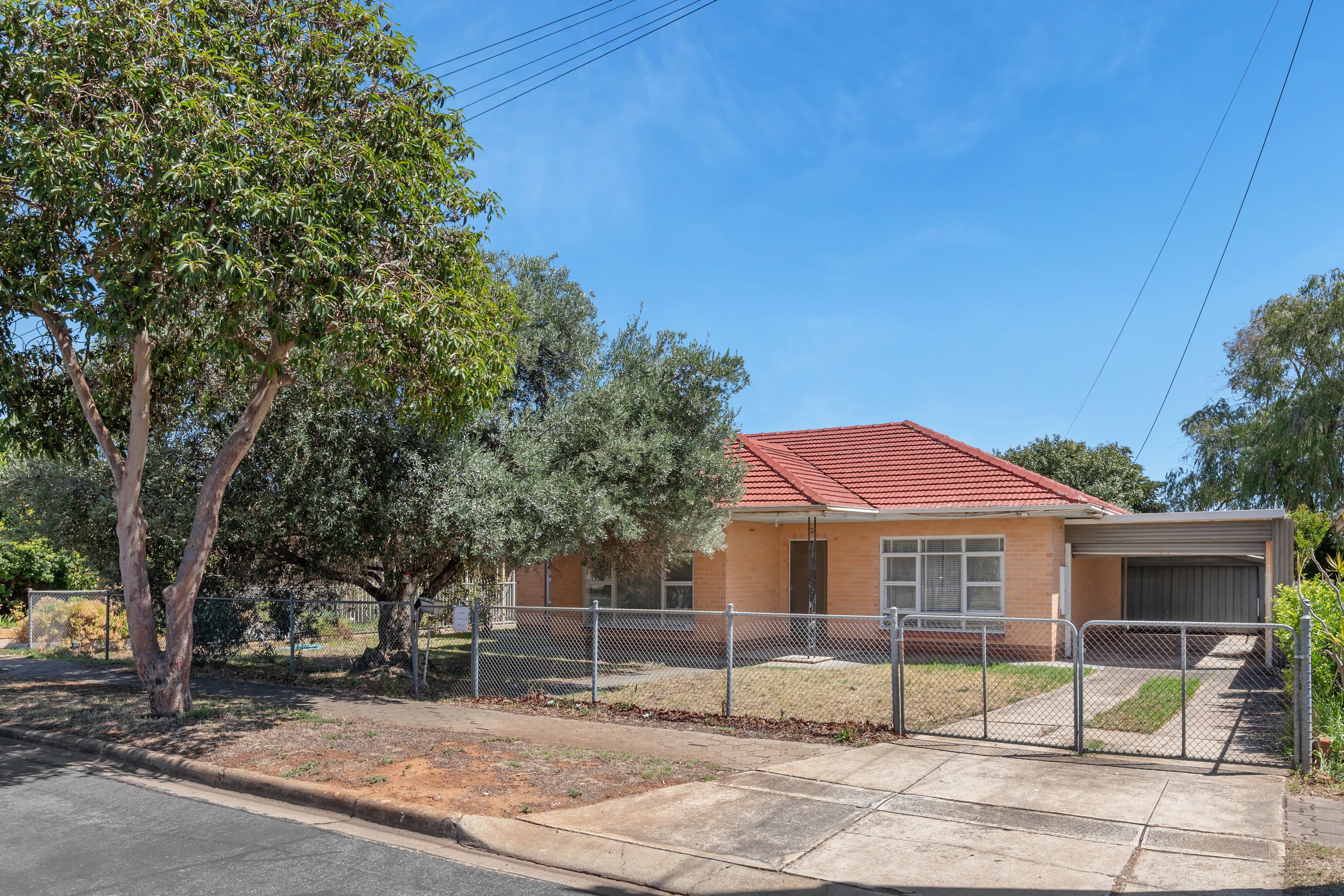 7 Adaluma Avenue, Pooraka, SA 5095