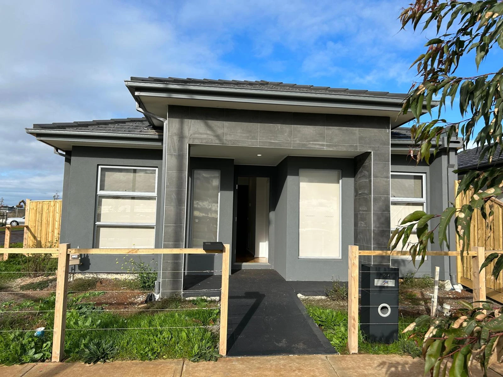 124 Fuchsia Drive, Rockbank, VIC 3335