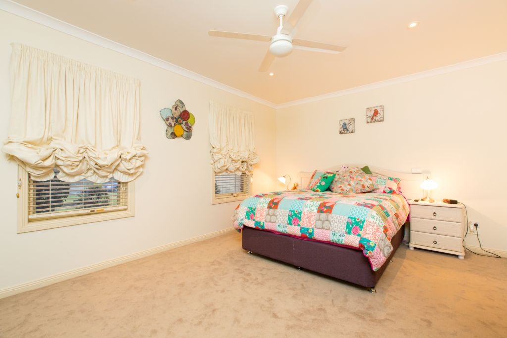 12 Wood Street, Gol Gol, NSW 2738