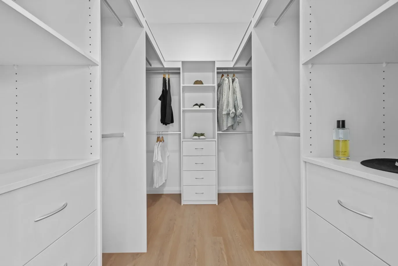 20 Jarvis Street — photo 8 of 11
