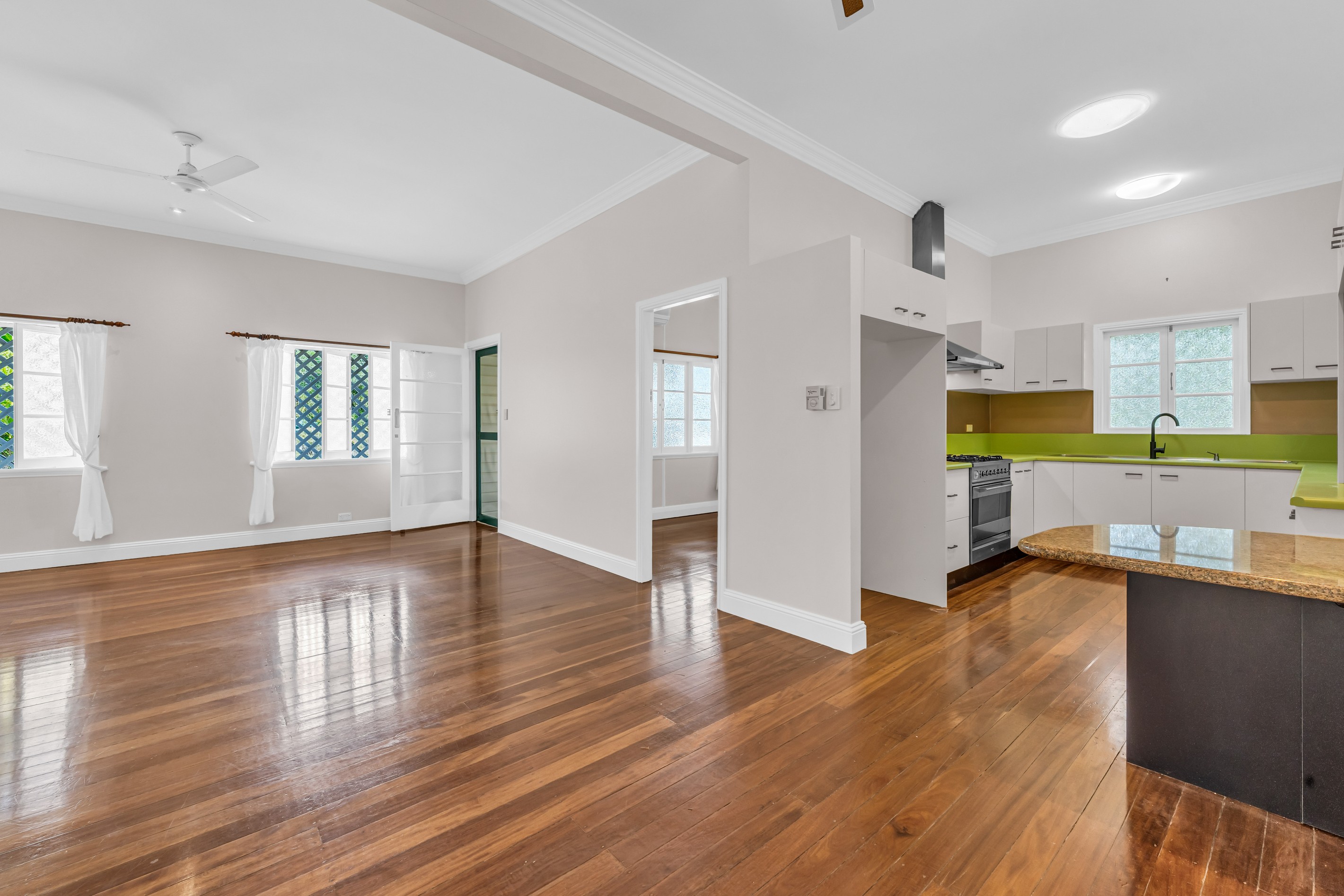 1 Fulton Close, Whitfield, QLD 4870