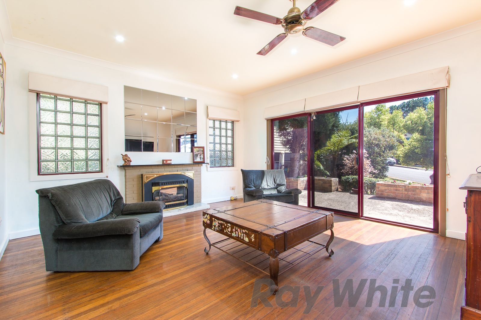 39 Beath Crescent, Kahibah, NSW 2290