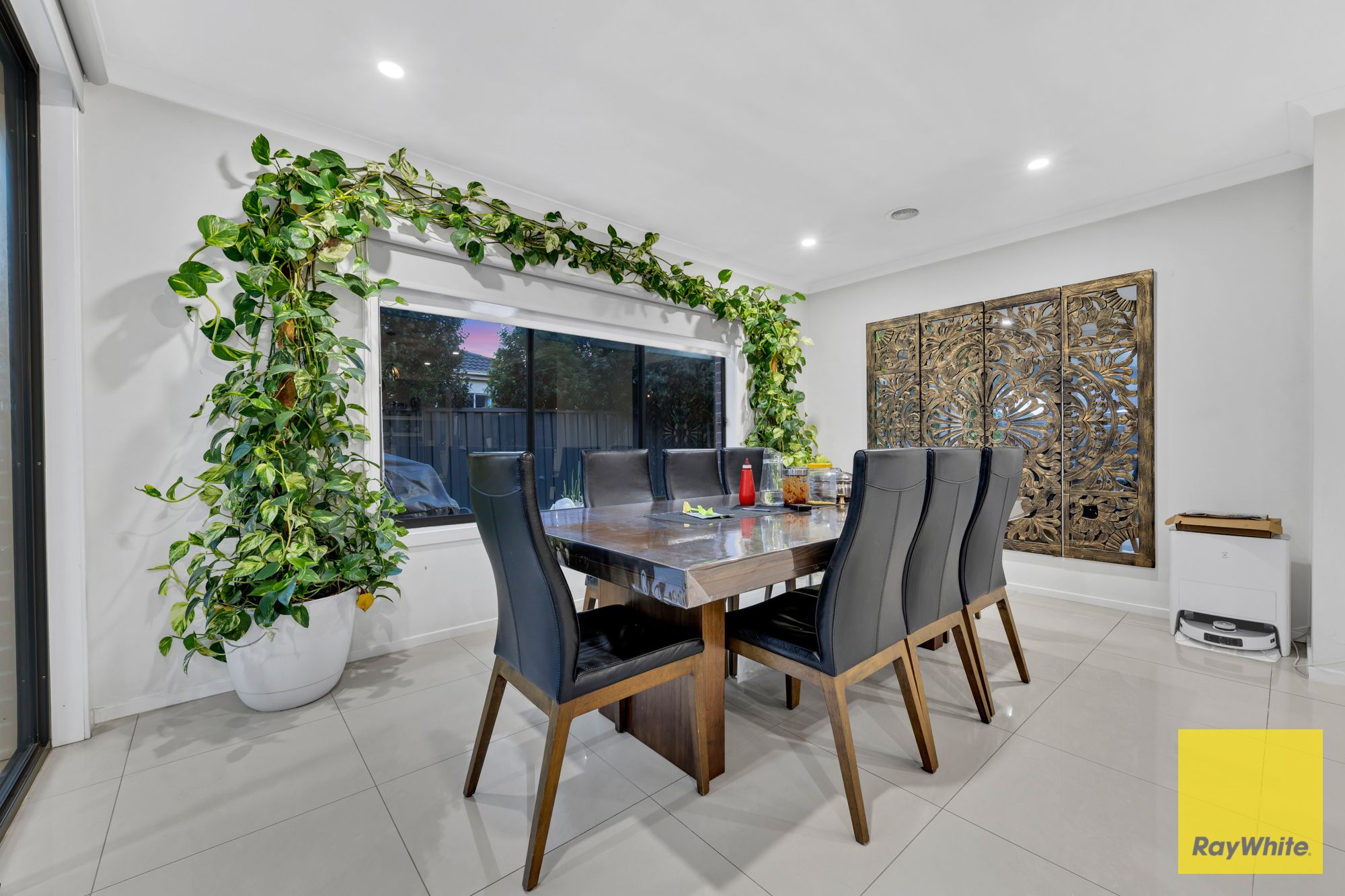 32 Samsara Avenue — photo 15 of 29