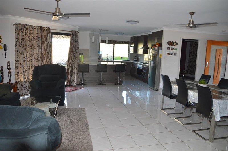 9 Sturt Court, Gracemere, QLD 4702