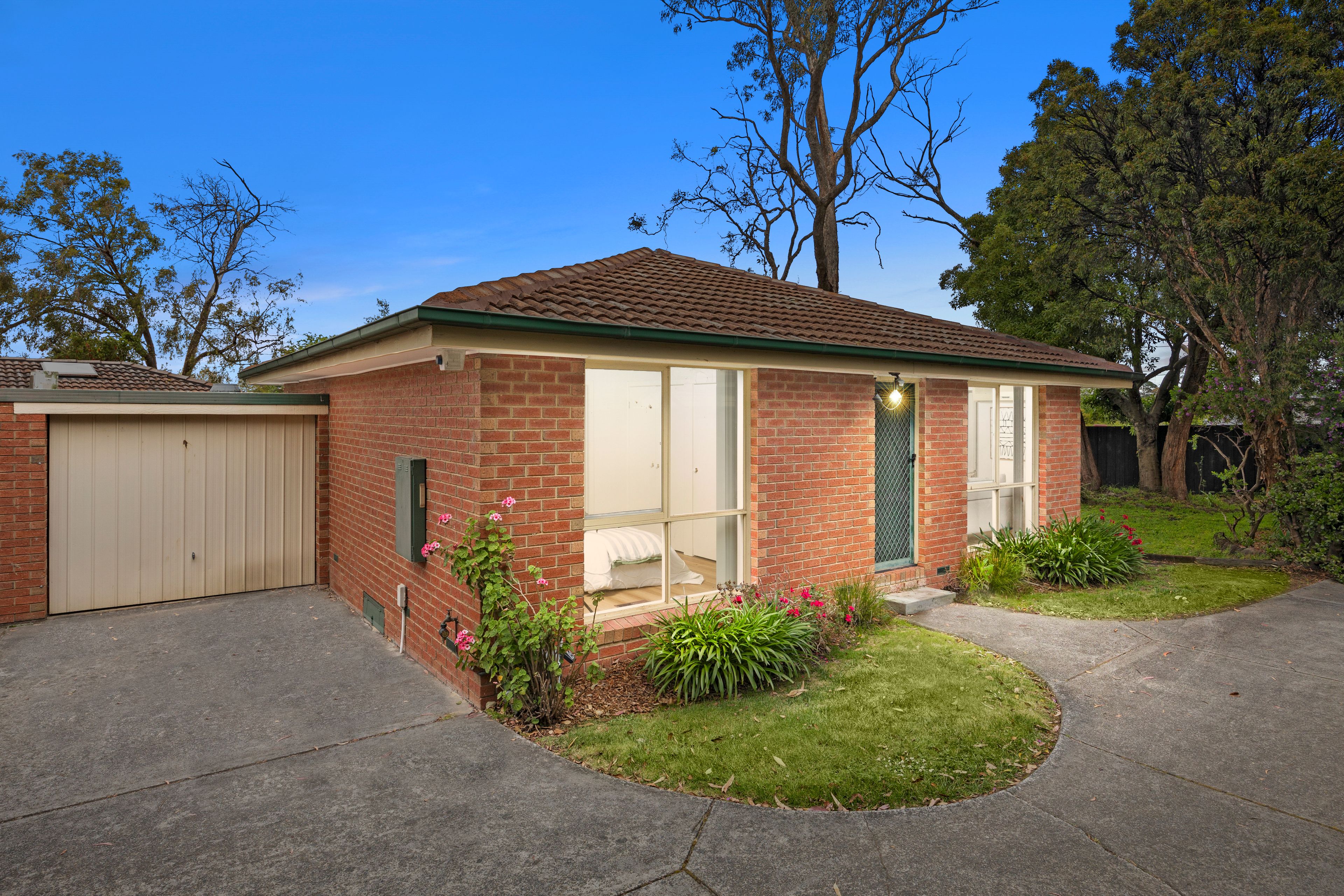 4 Lena Grove , Ringwood VIC 3134