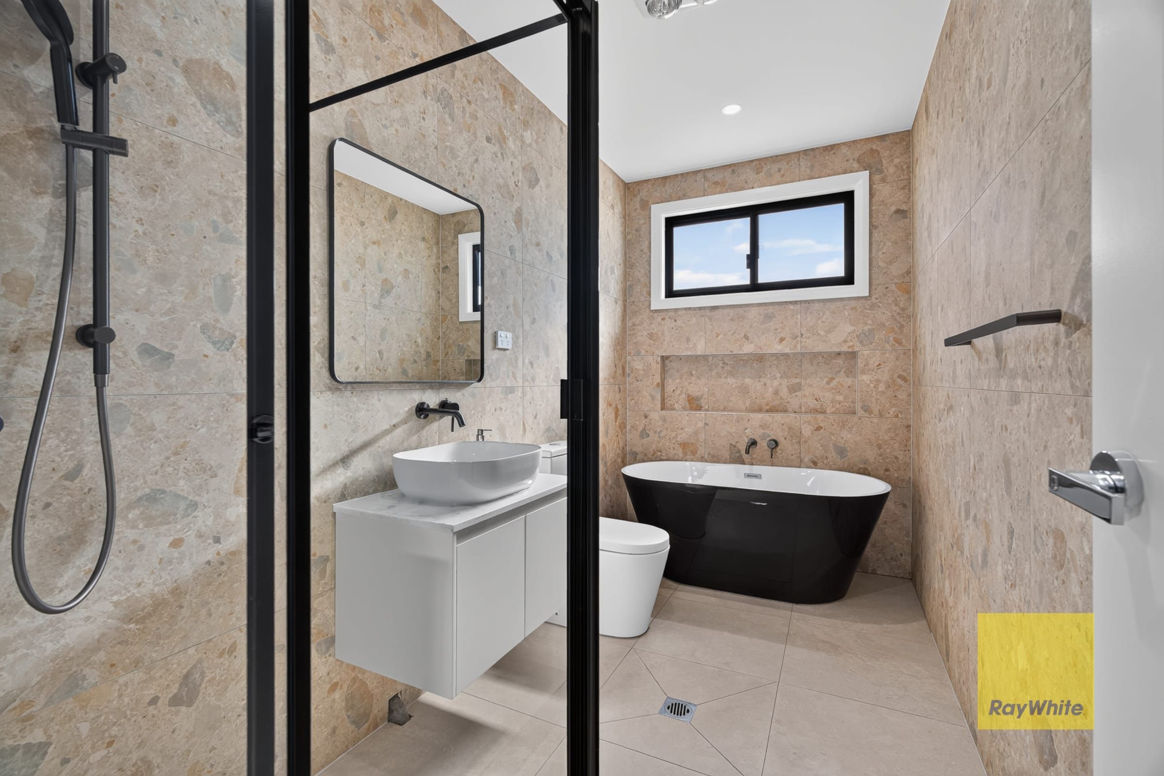 41 Donald Avenue — photo 14 of 28