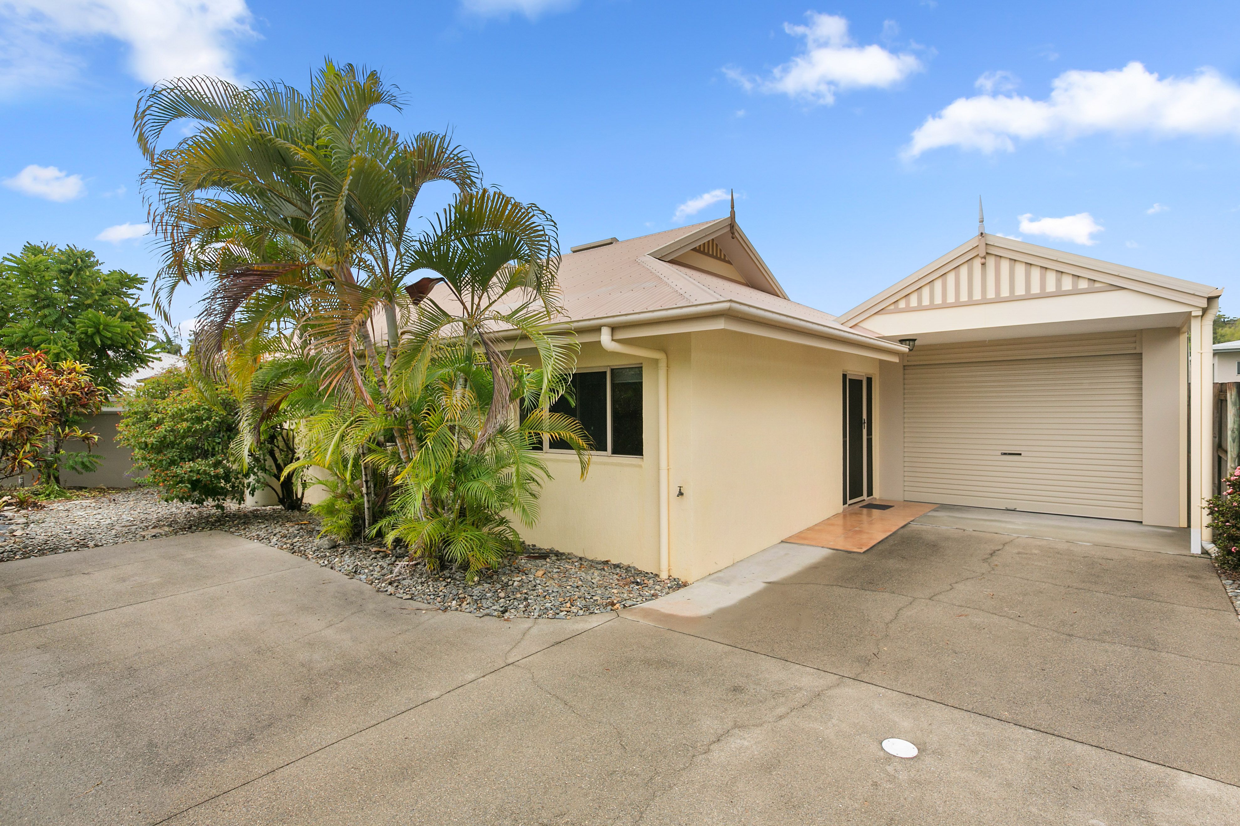 2/59 Terebra Street, Palm Cove, QLD 4879