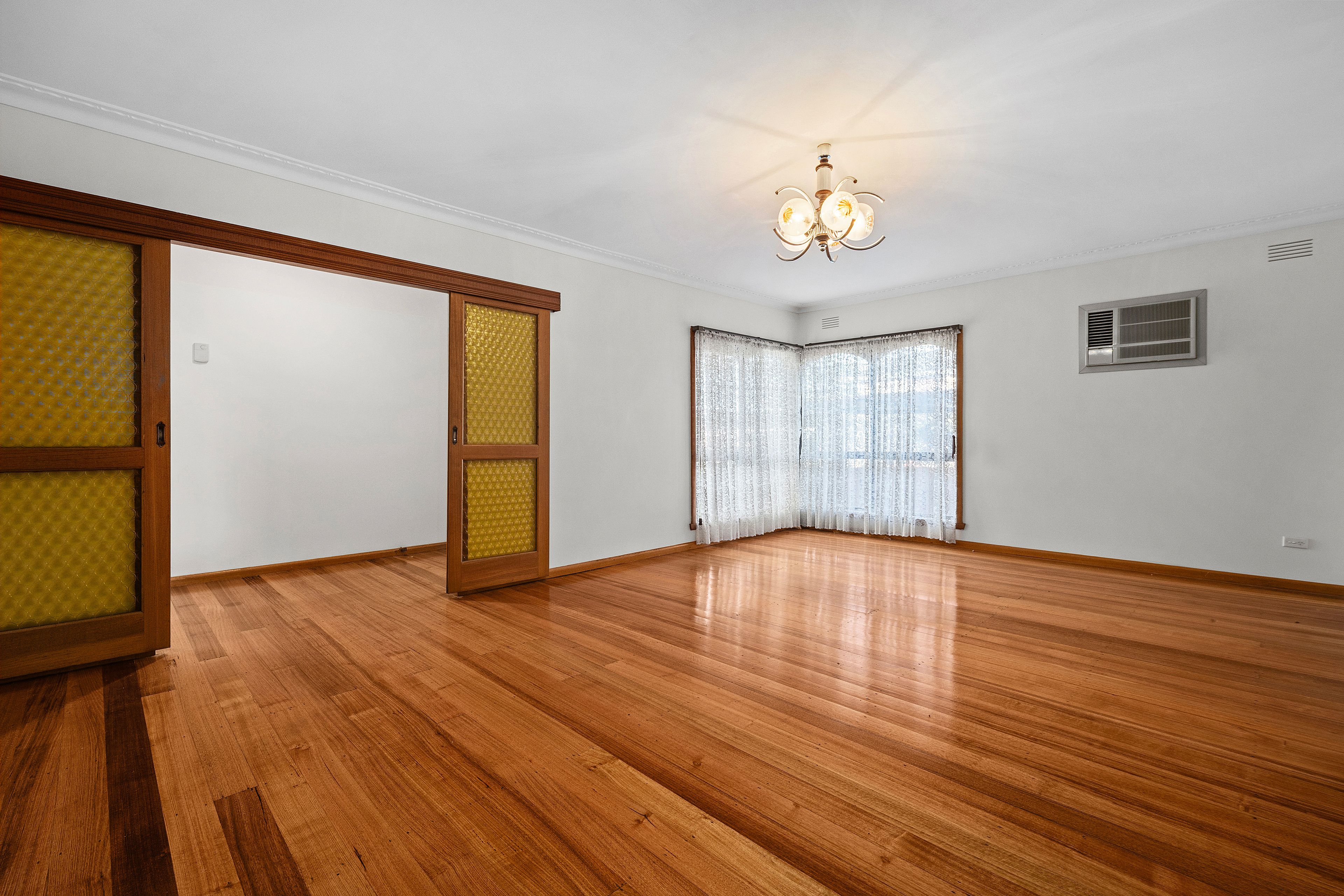 8 Cherston Court, Thomastown, VIC 3074