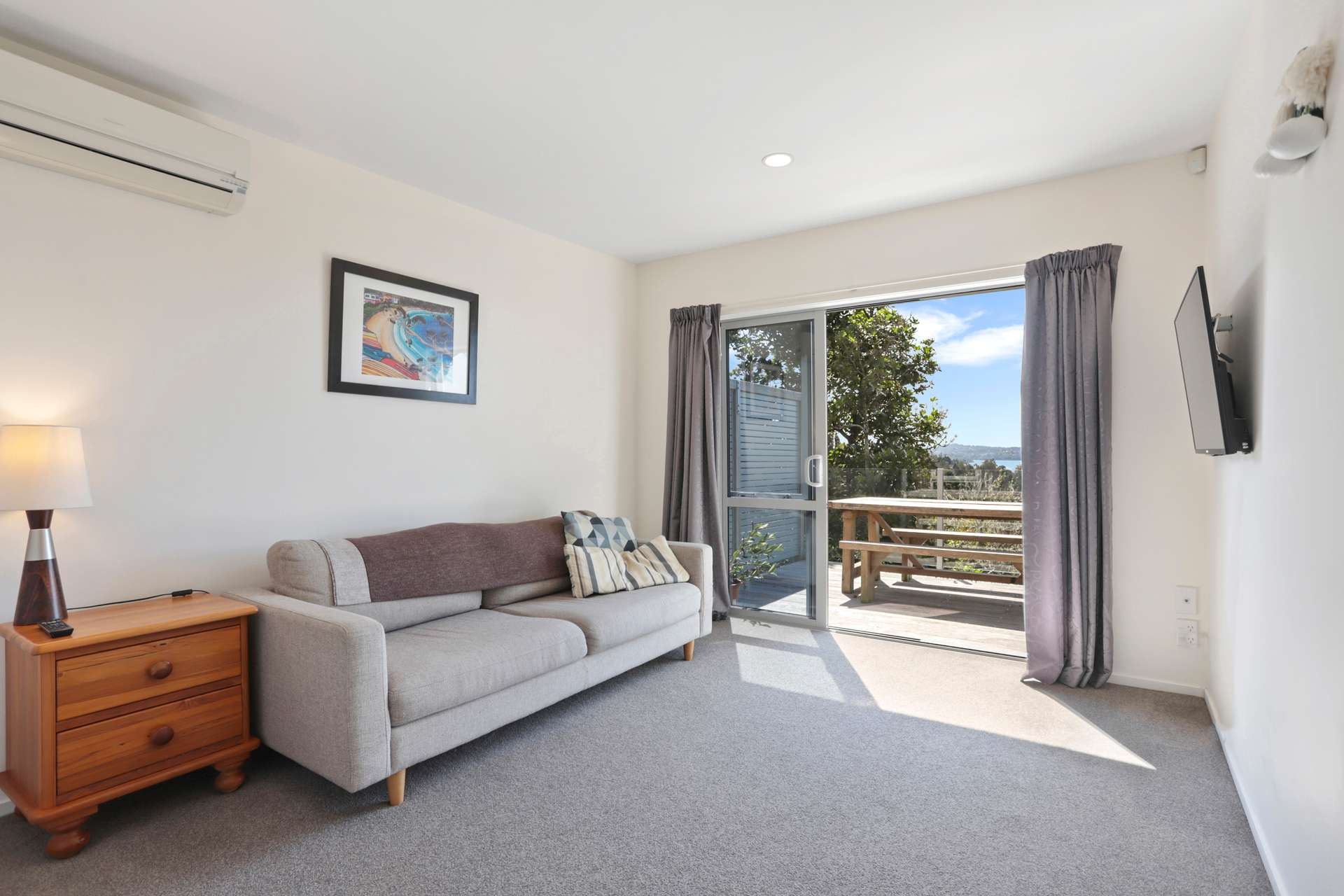 644 South Titirangi Road photo 13