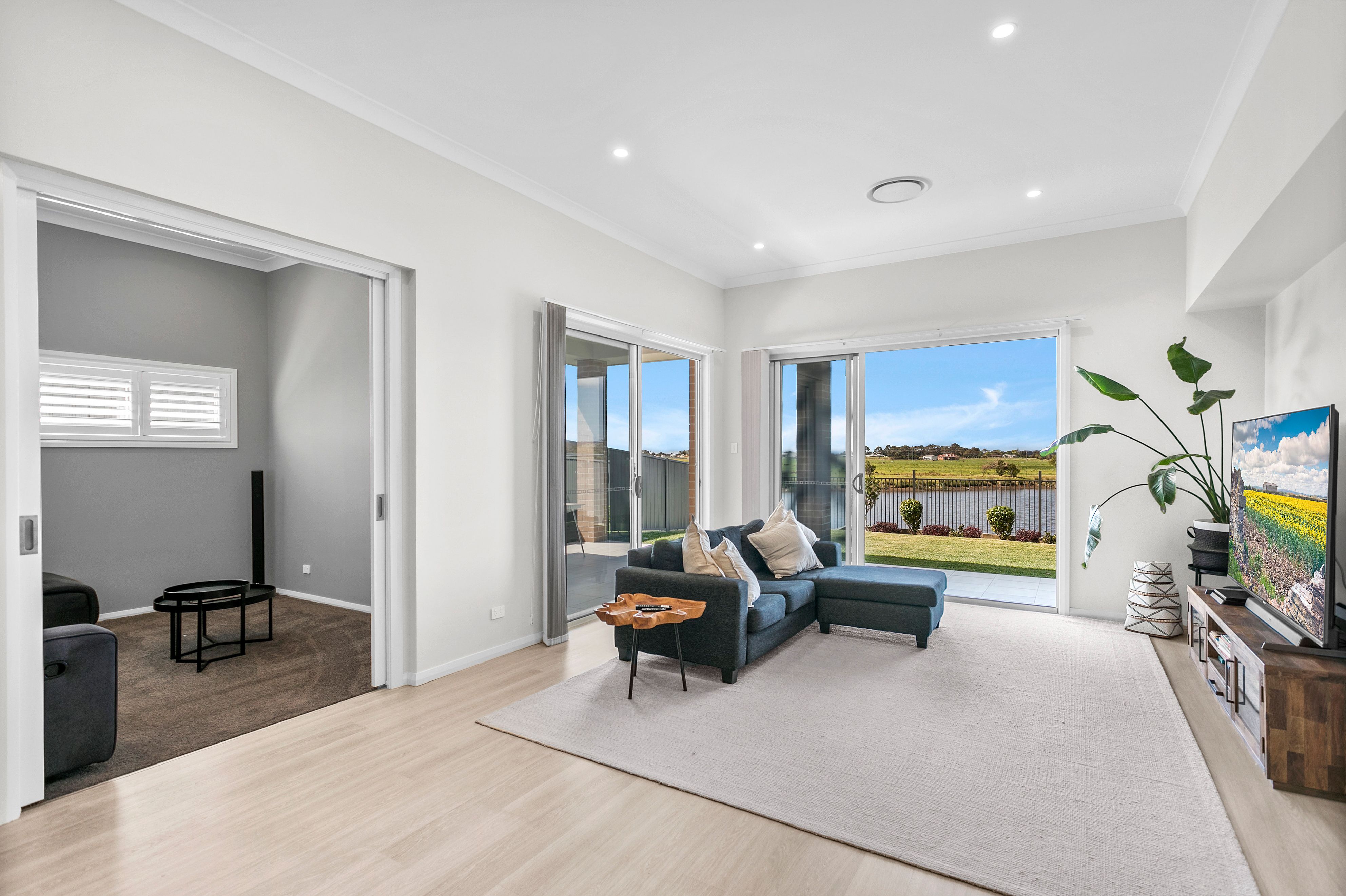 24 Bushranger Parade, Calderwood, NSW 2527