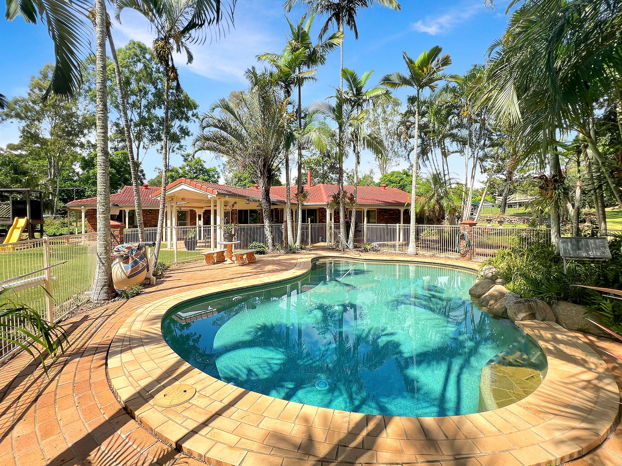 30 Balmoral Grove, Karalee, QLD 4306