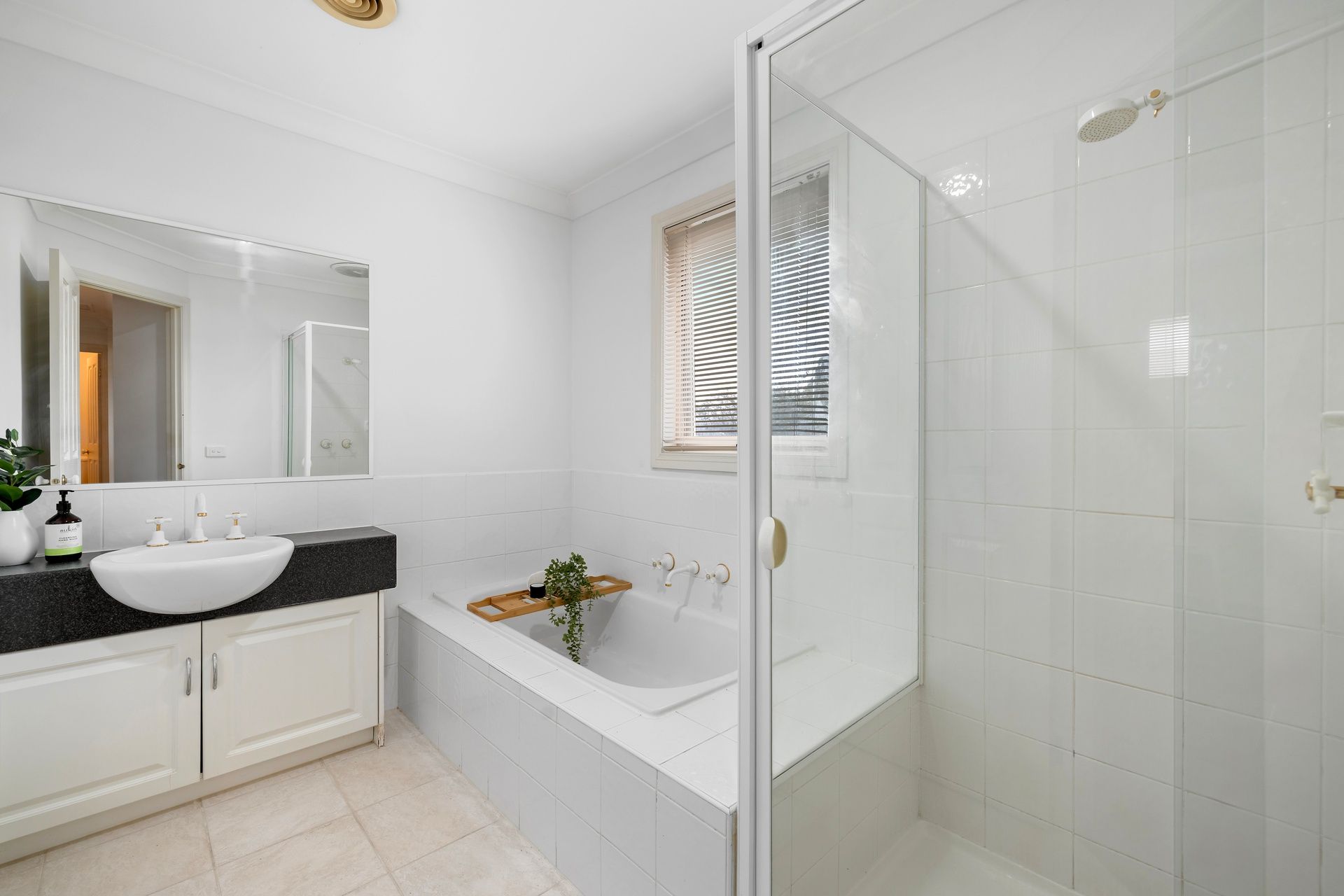 15/2 Mckelvie Court — photo 10 of 14