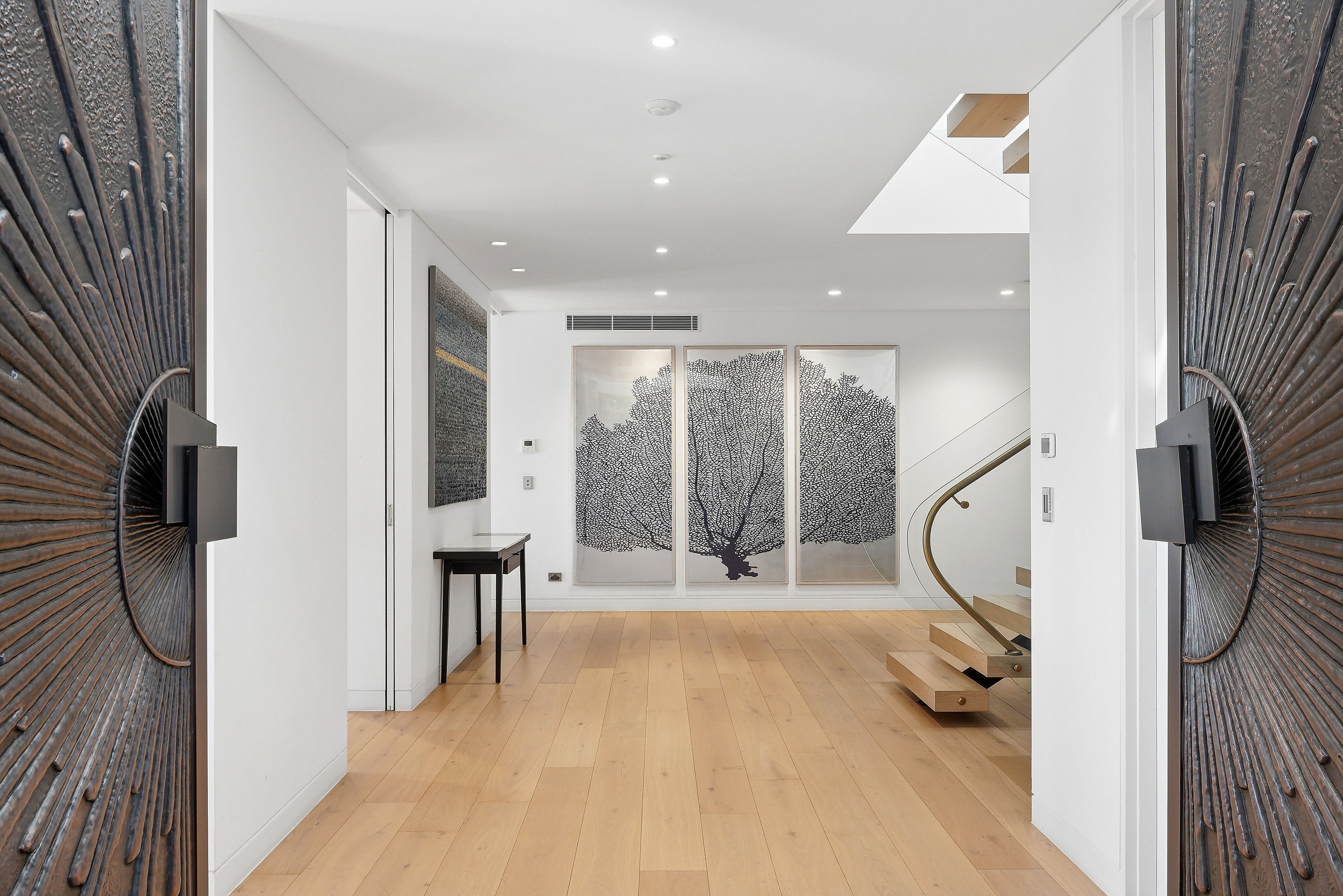 43 Drumalbyn Road — photo 4 of 14