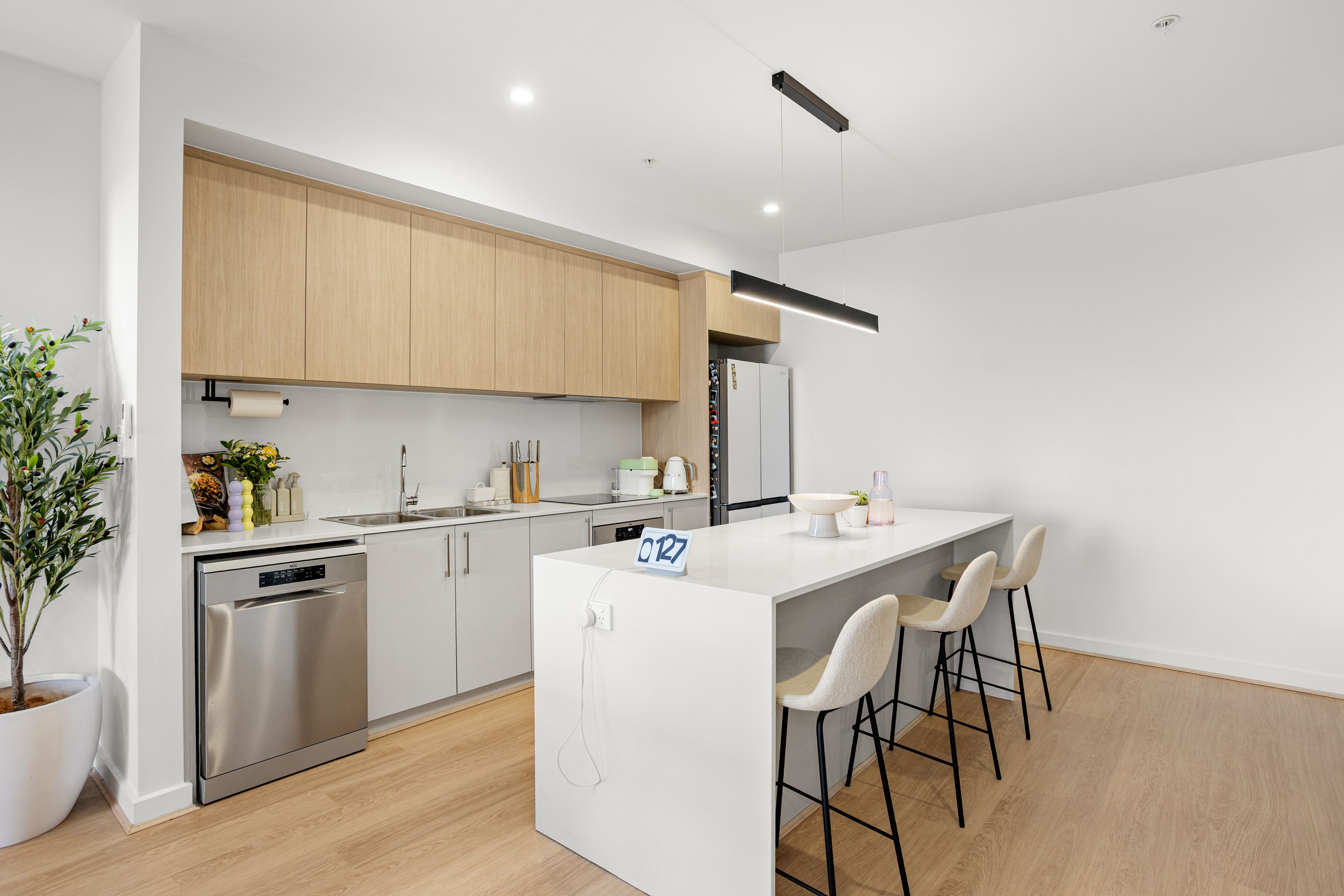 206/5 Vertex Lane — photo 4 of 15