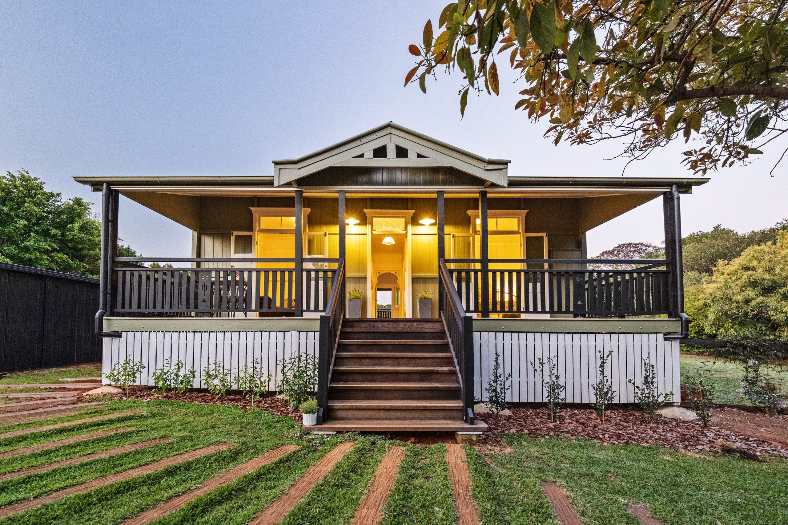 6 Ensbey Road, Flaxton, QLD 4560