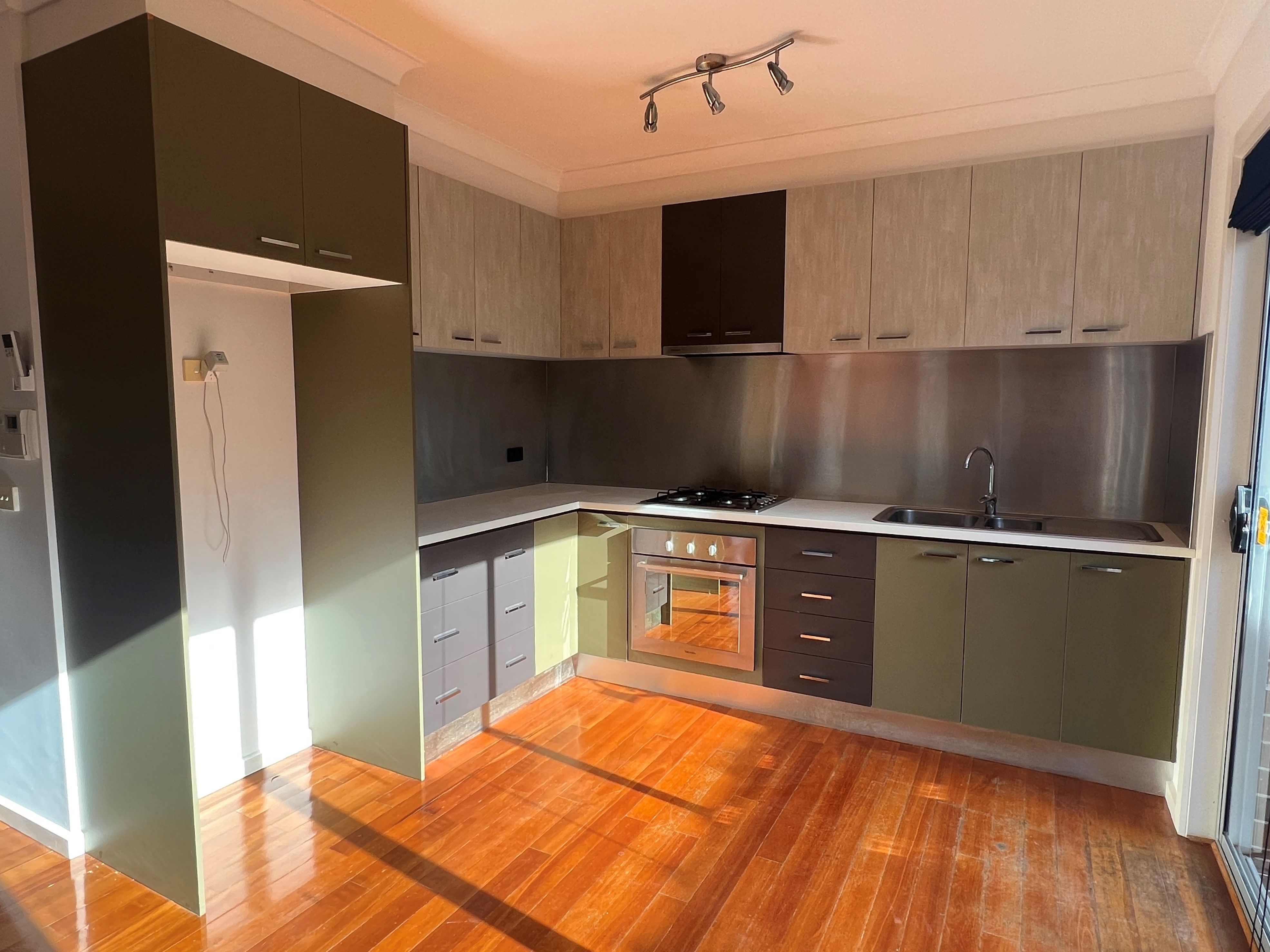 1/19 Nicholson Avenue, Reservoir, VIC 3073