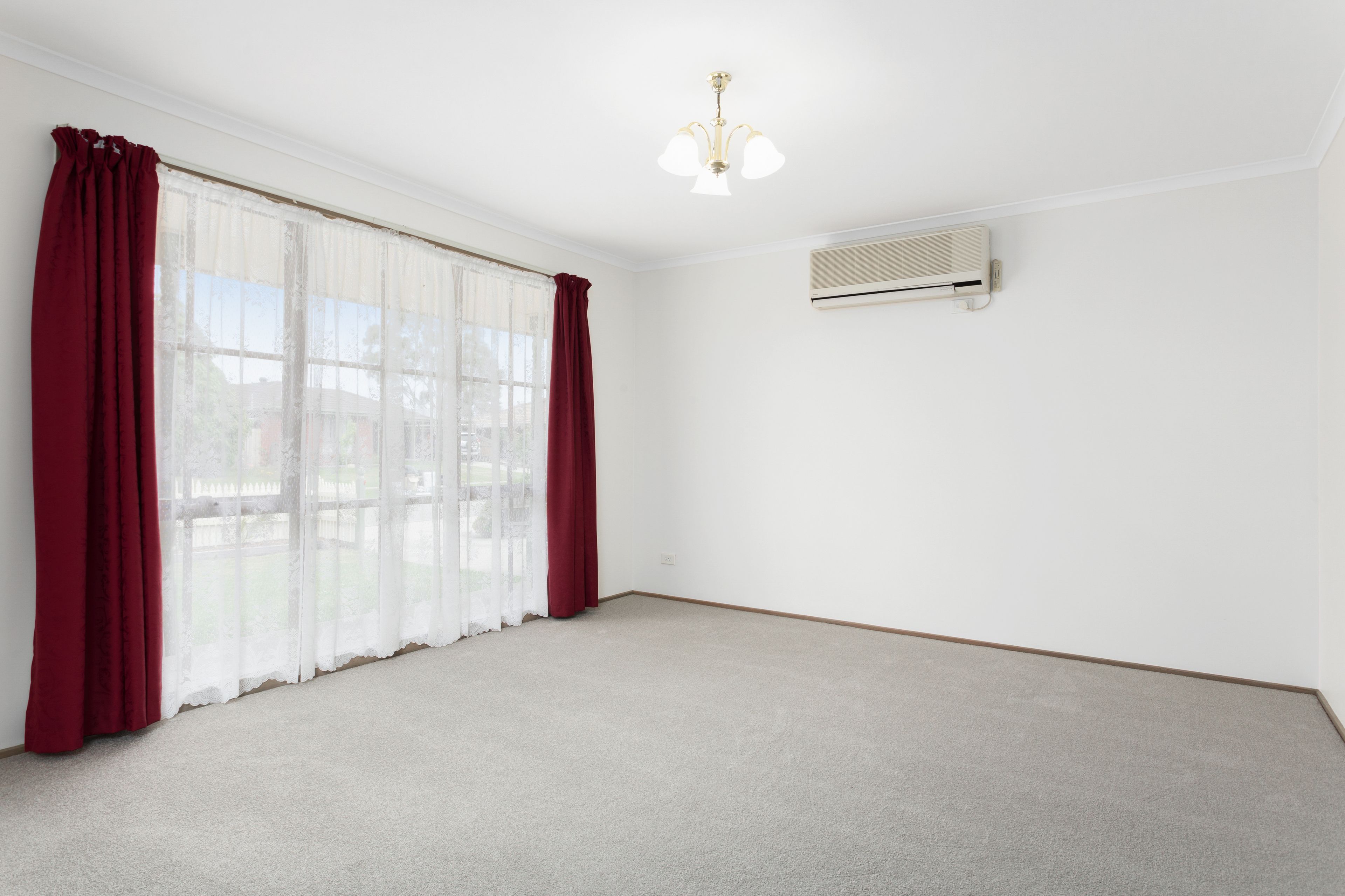 8 Martingale Place, Pakenham, VIC 3810