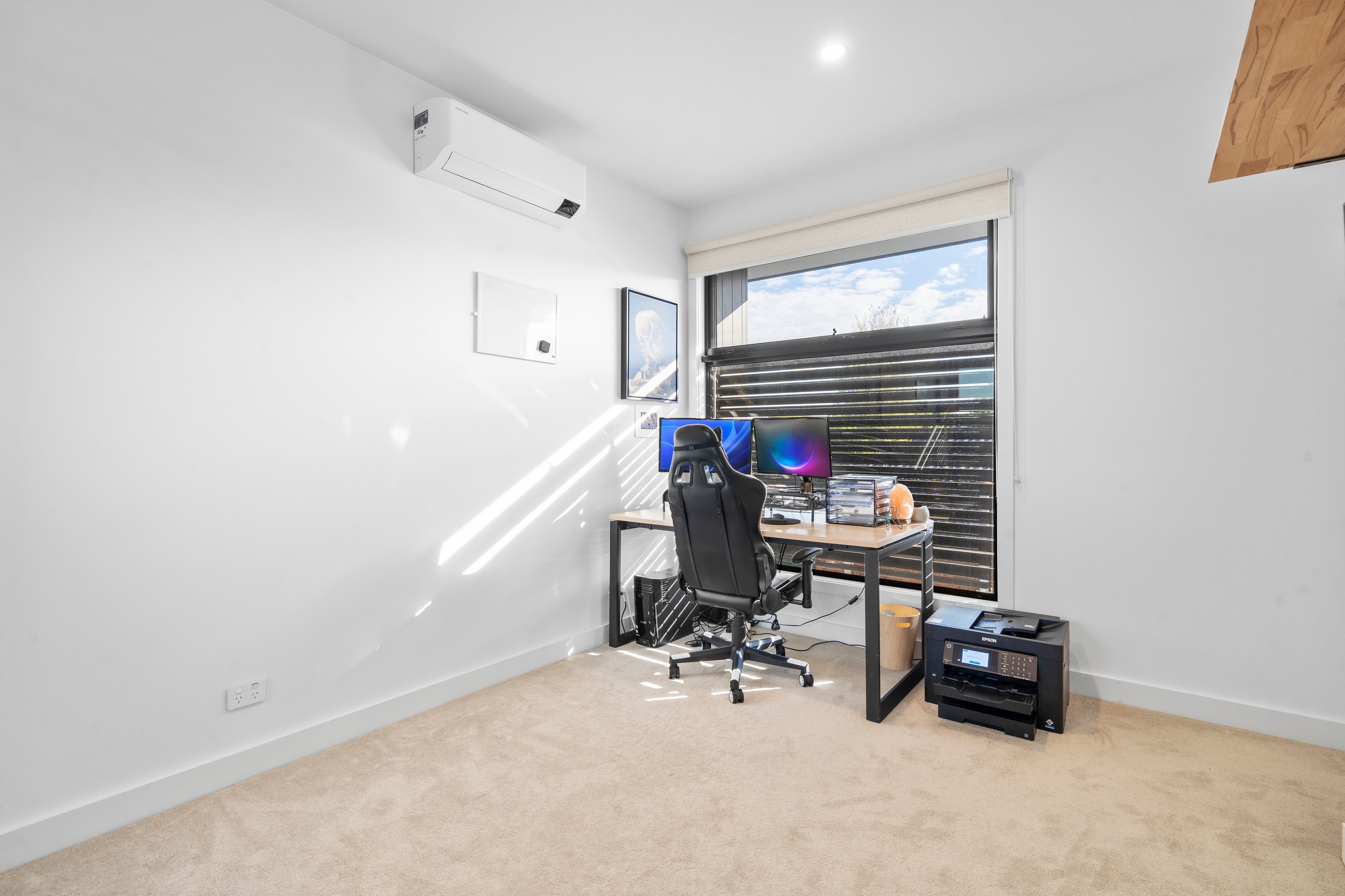 1/2 Earlstown Road, Hughesdale, VIC 3166