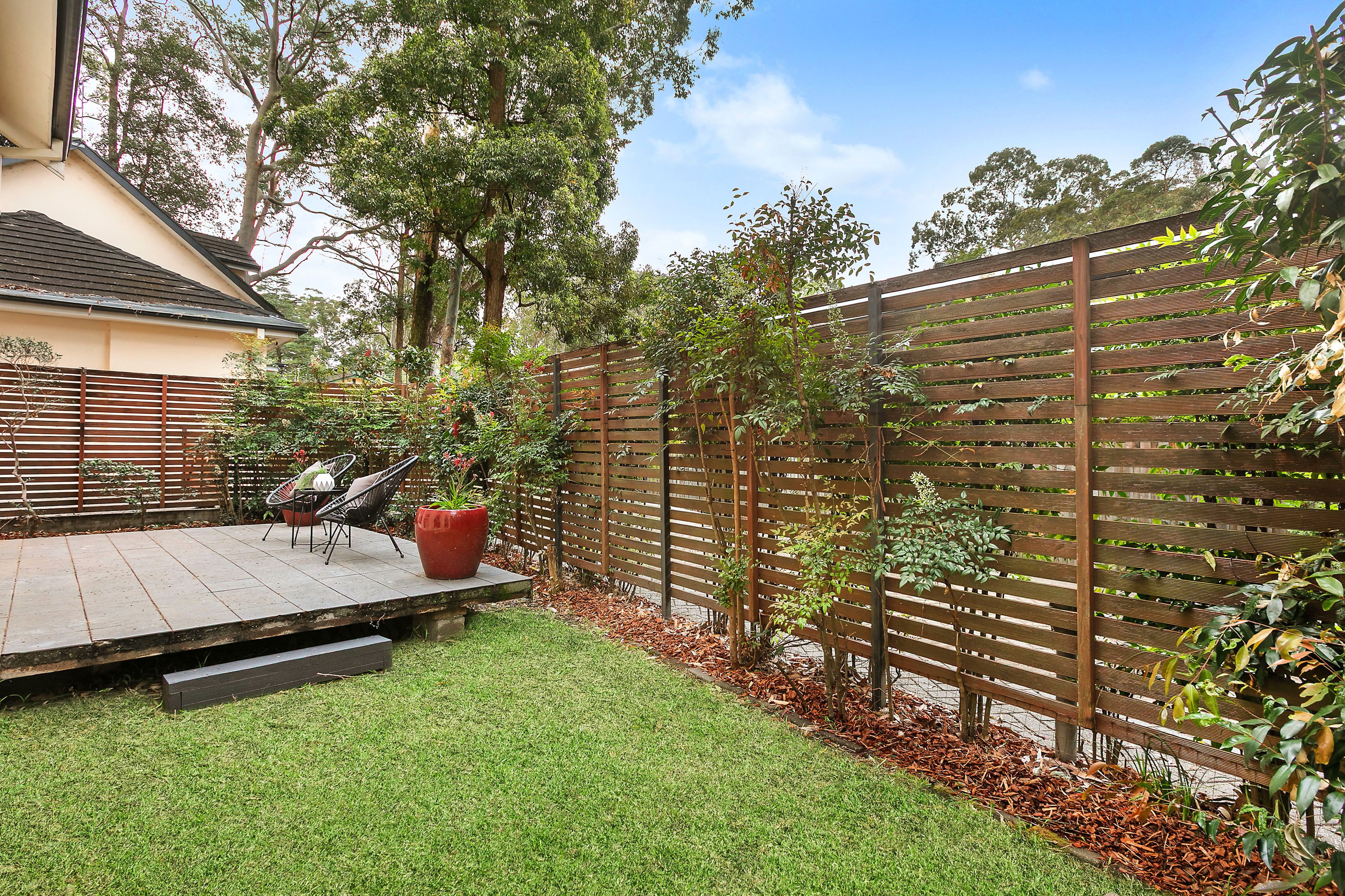 4/63 Lofberg Road — photo 8 of 8