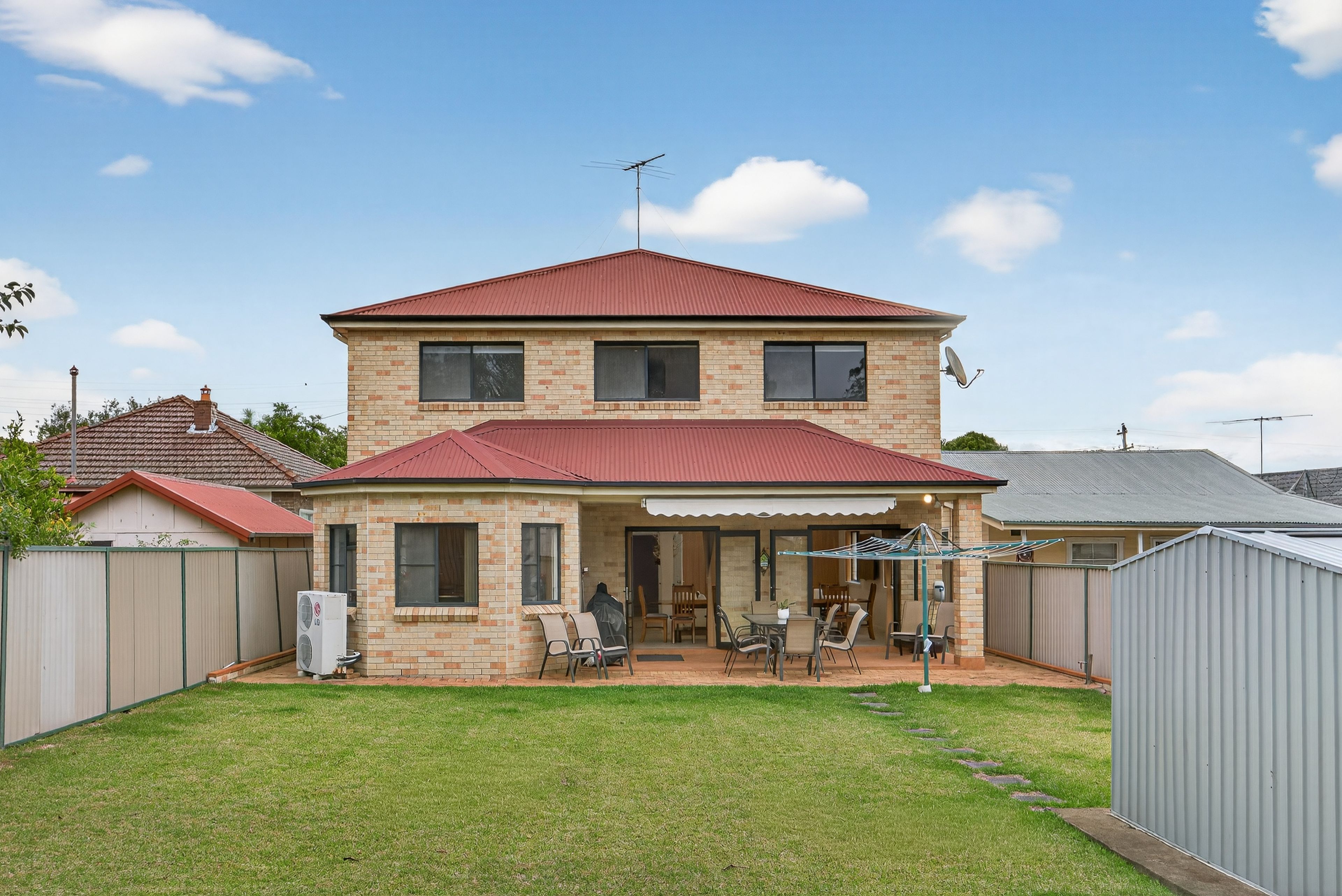 6 Loftus Street — photo 4 of 21