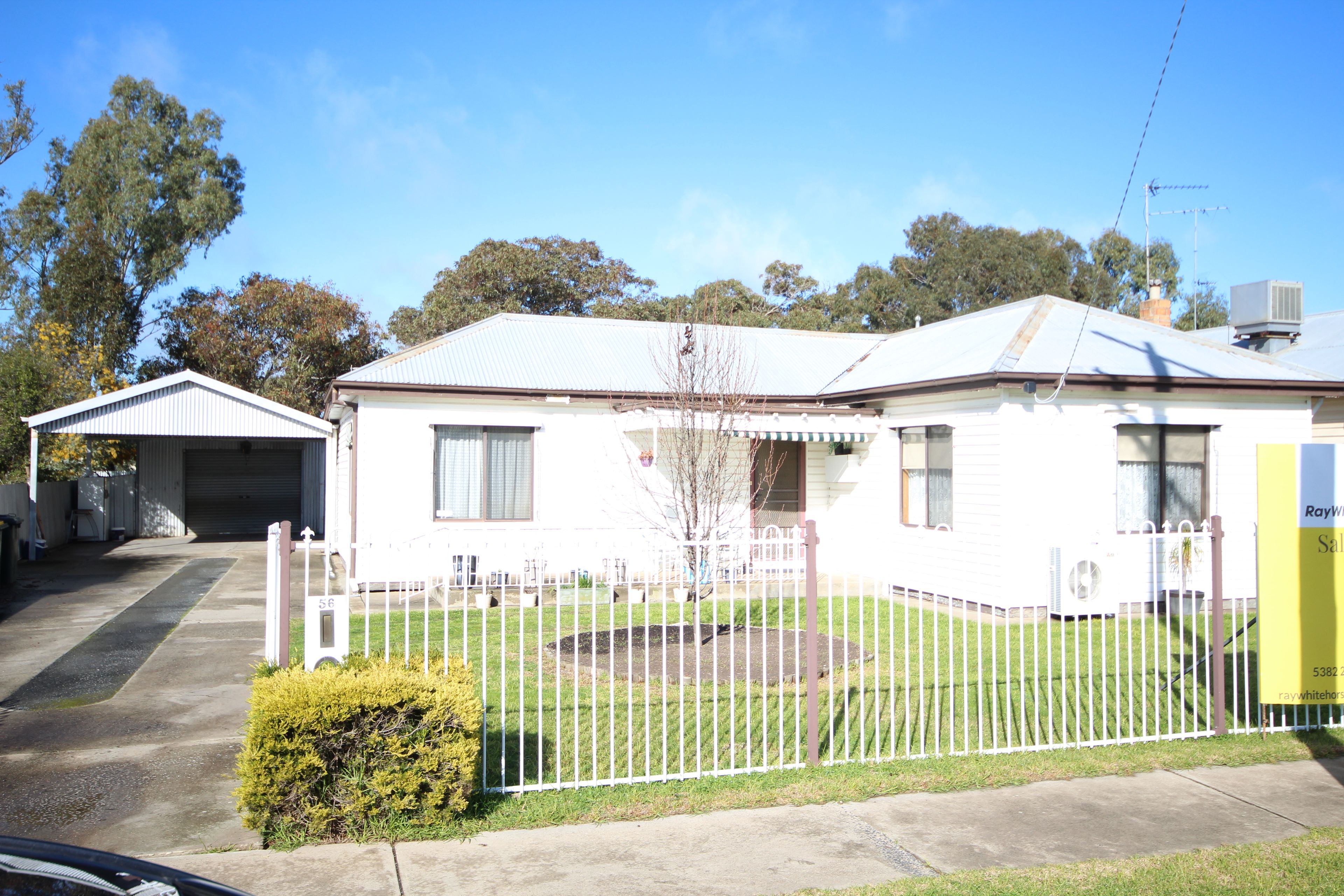 56 Williams Road, Horsham VIC 3400