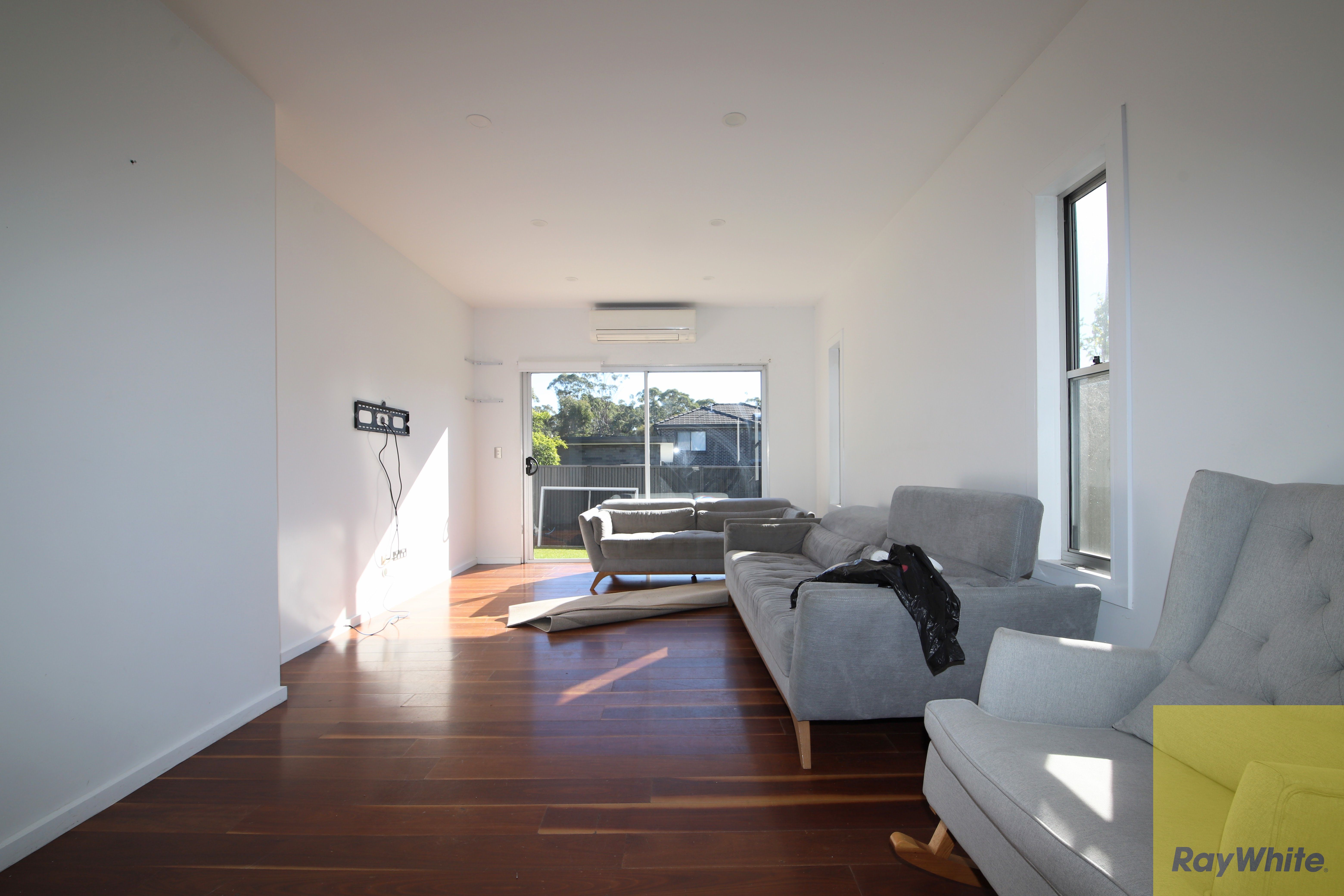 12A Georges Crescent, Georges Hall, NSW 2198