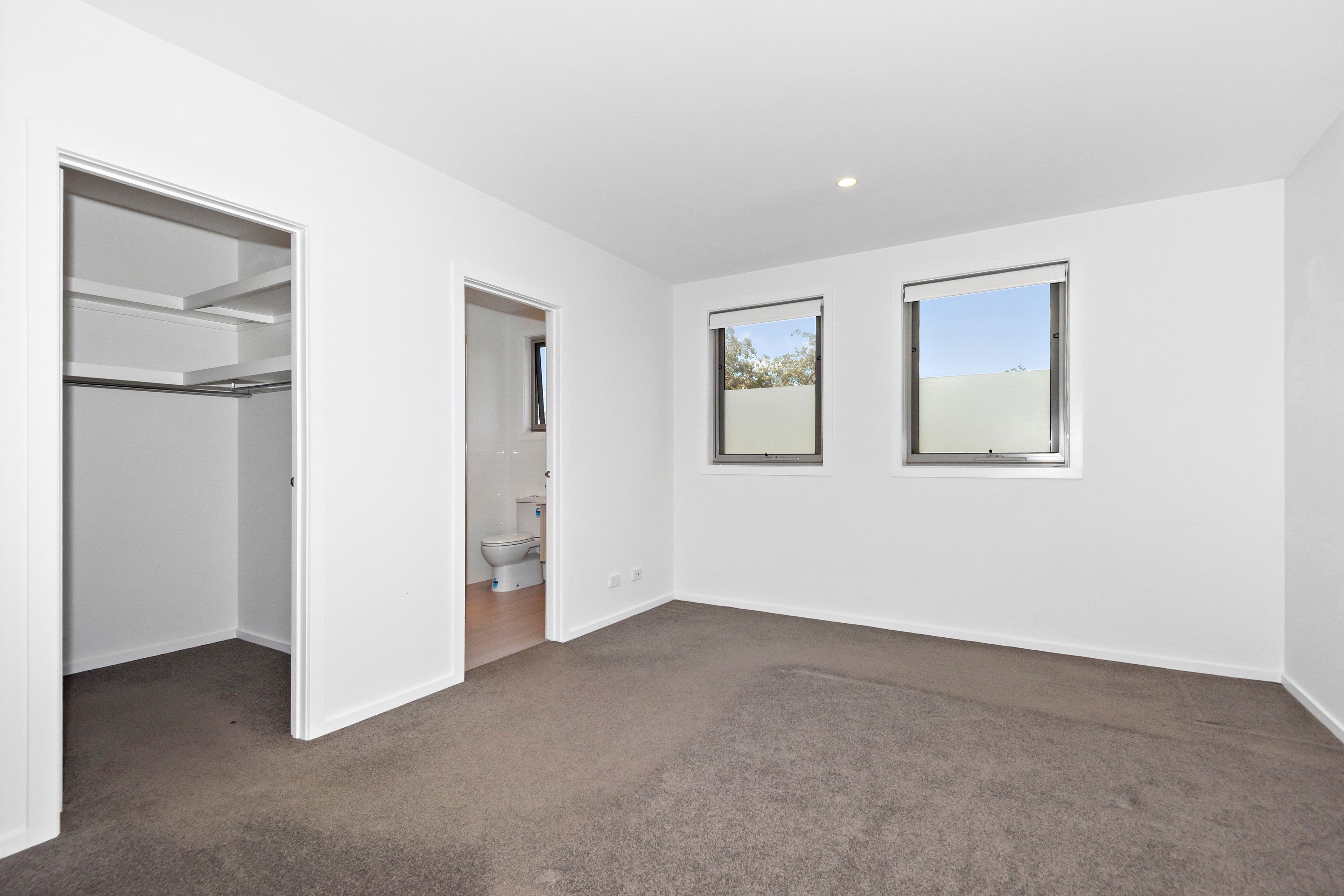 8/160 Warrandyte Road — photo 4 of 8
