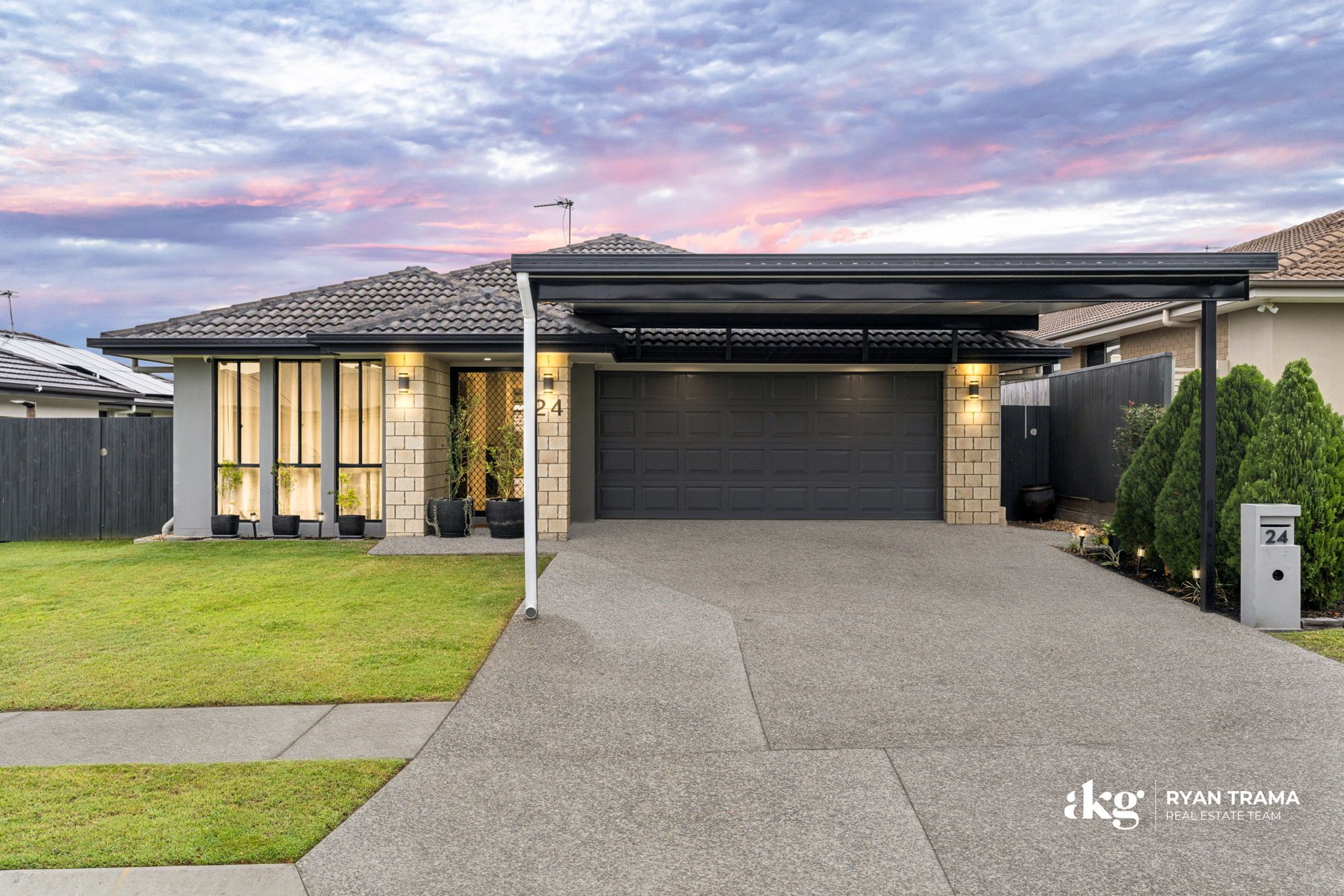 24 Skelbrook Road — photo 3 of 29