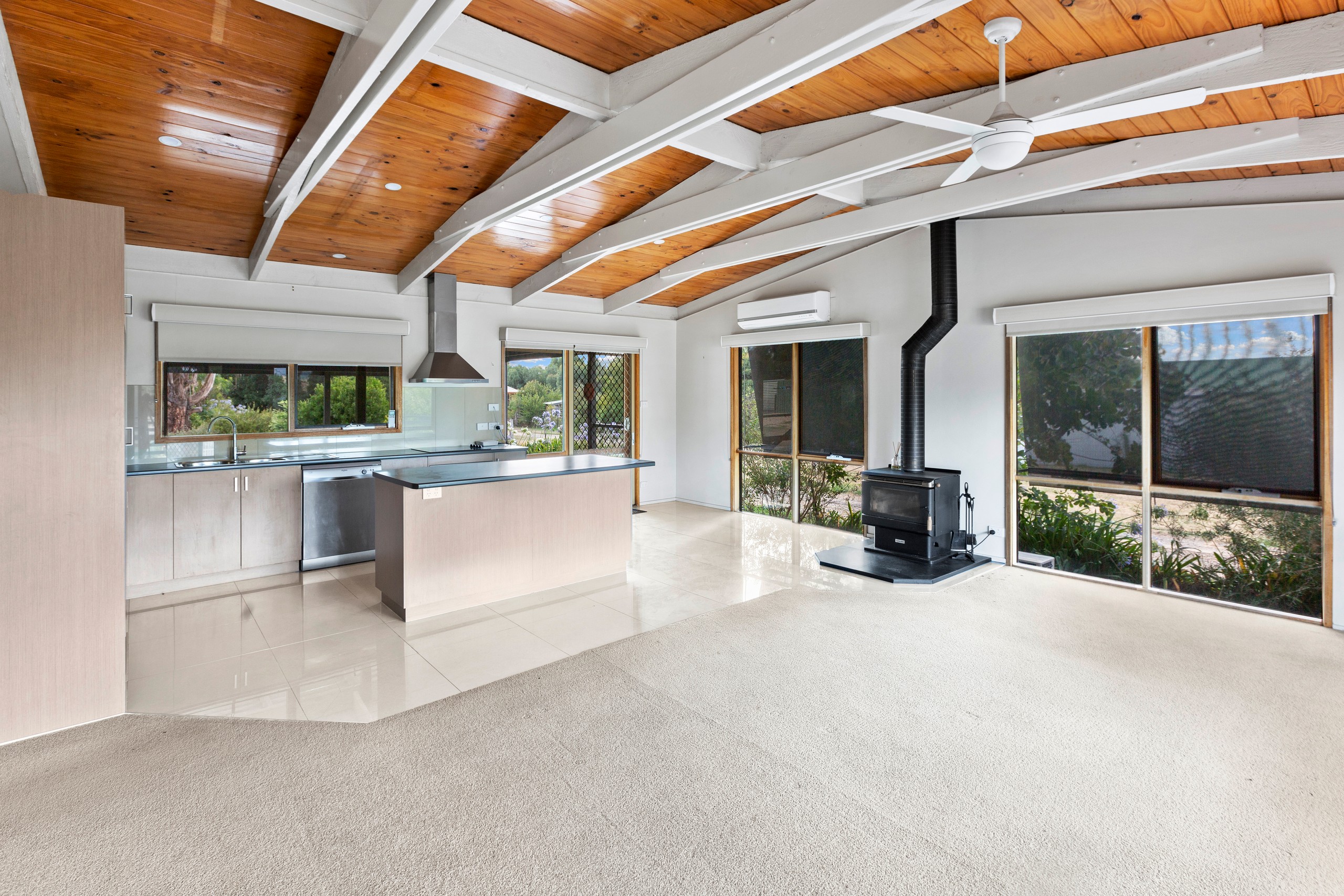 101A Highton Lane, Mansfield, VIC 3722