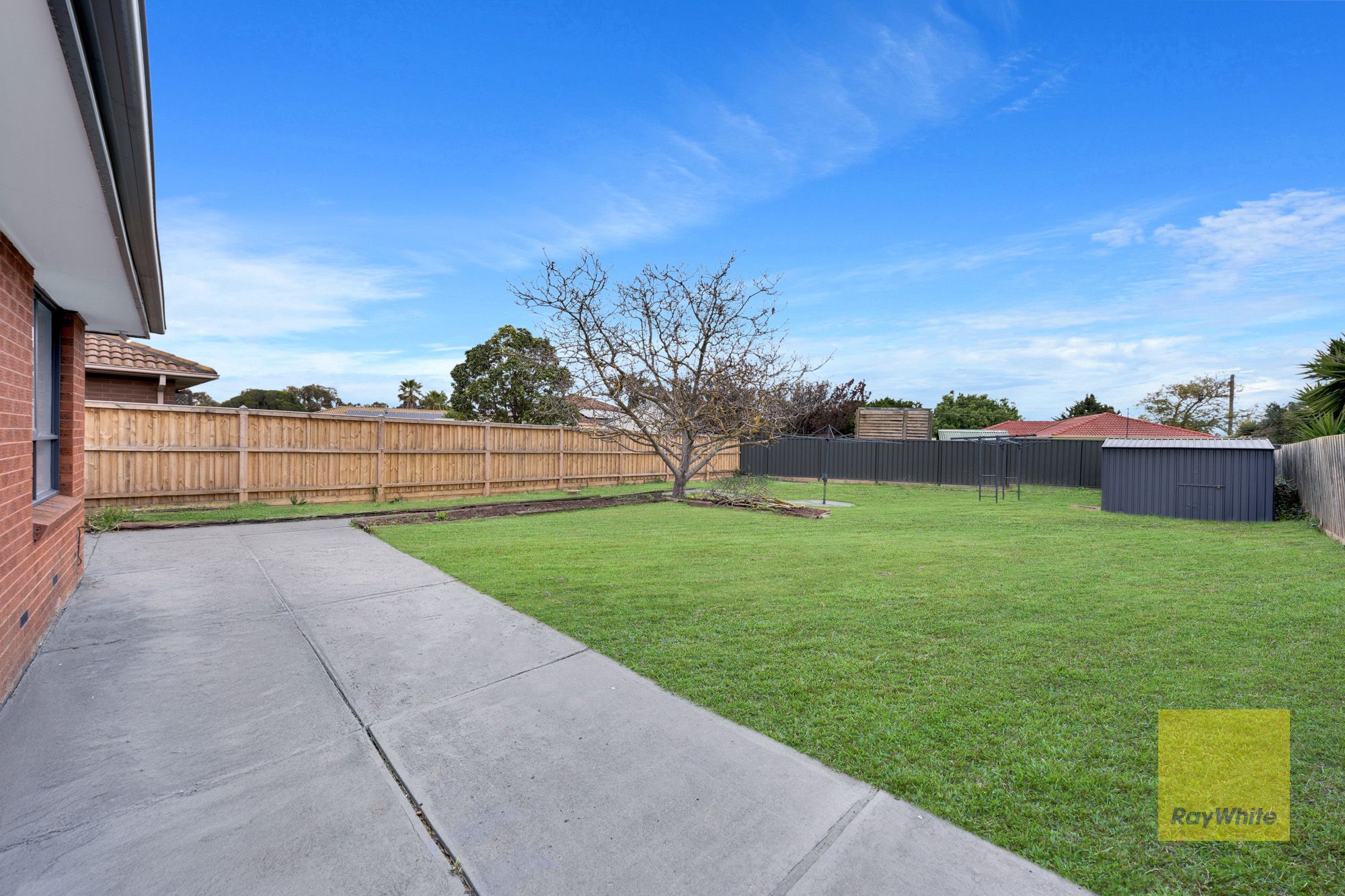 91 Cambridge Crescent — photo 15 of 19