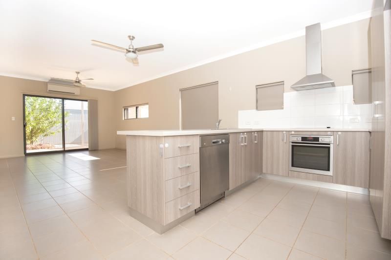 75 Mantaray Loop, Nickol, WA 6714