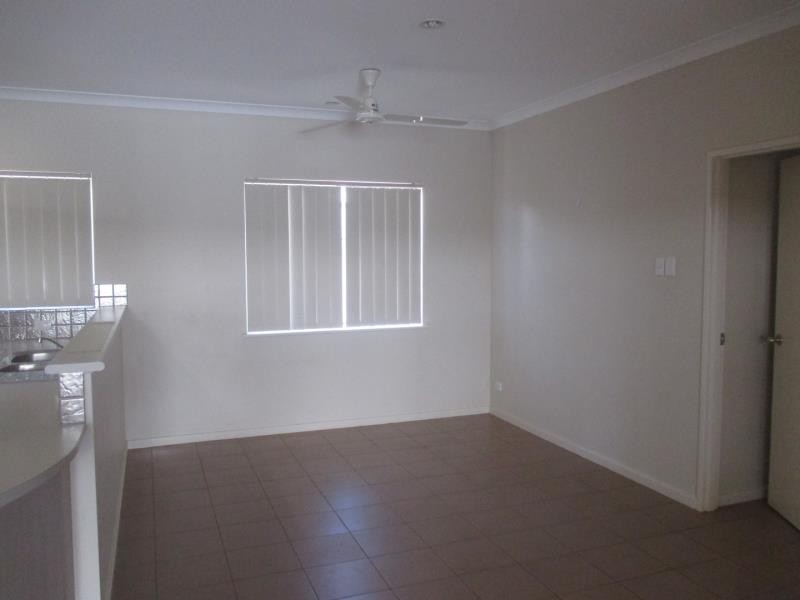 7 Ridge Elbow, Nickol, WA 6714