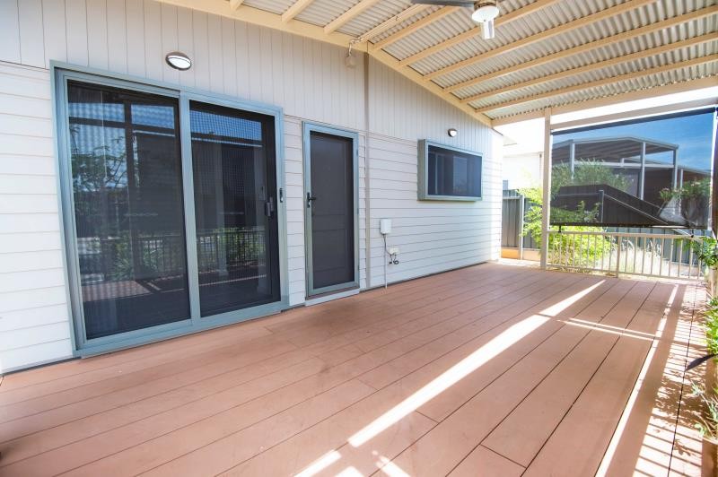 6 Bluebone Street, Nickol, WA 6714