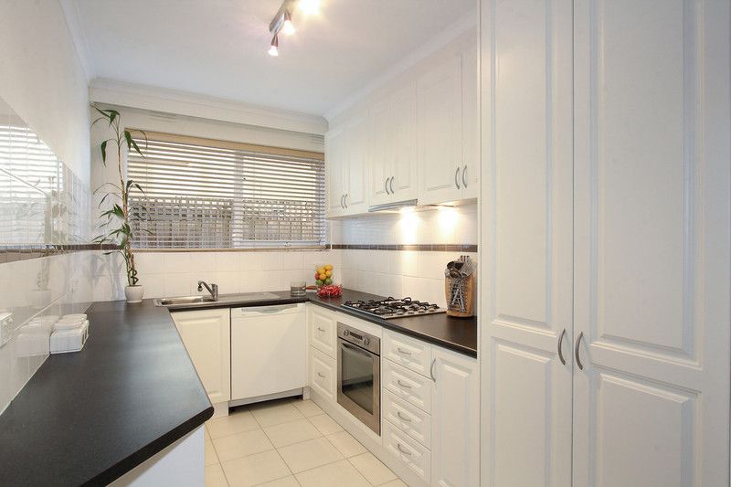 2/164 Leila Road, Carnegie, VIC 3163