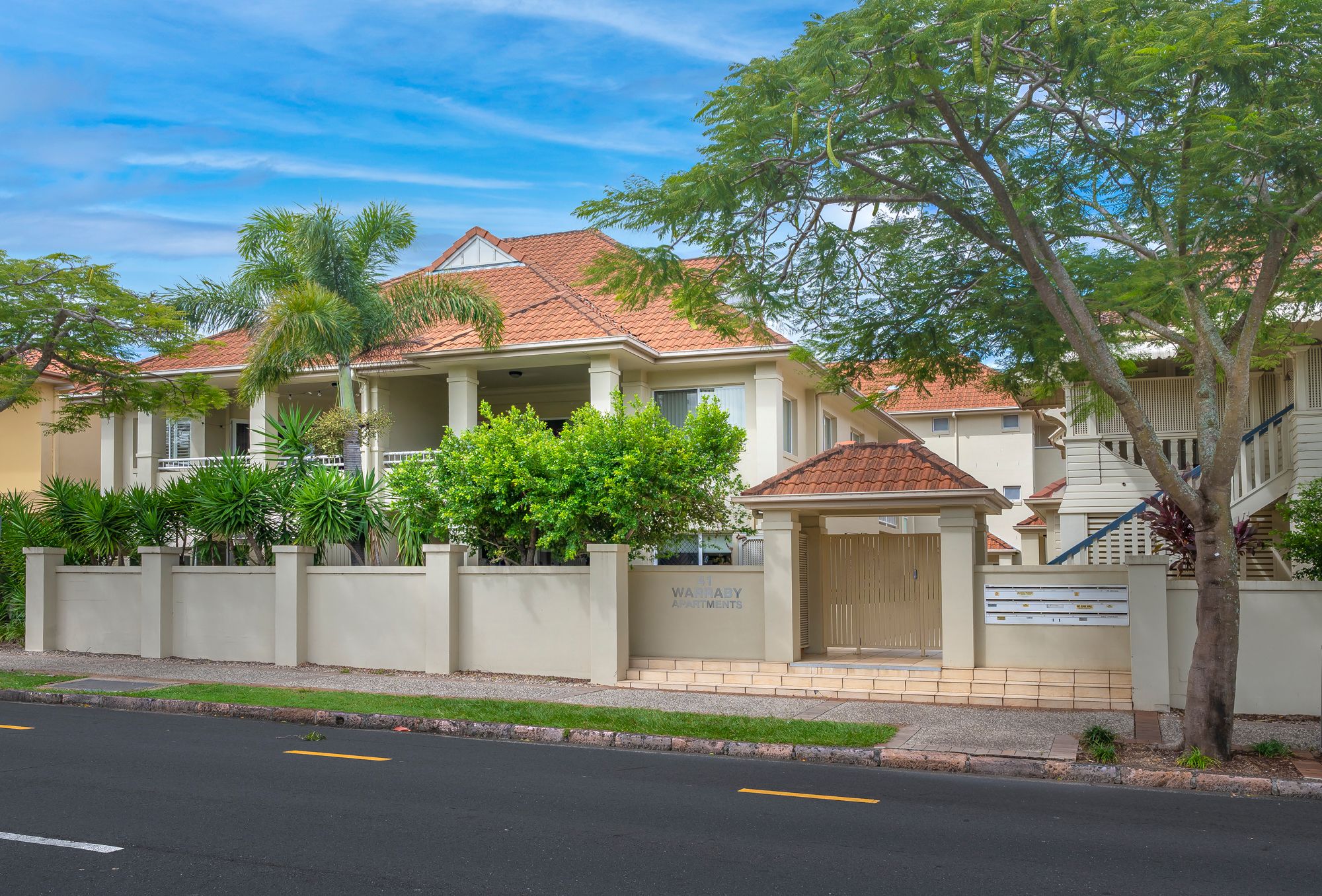 41 Racecourse Road, Hamilton QLD 4007