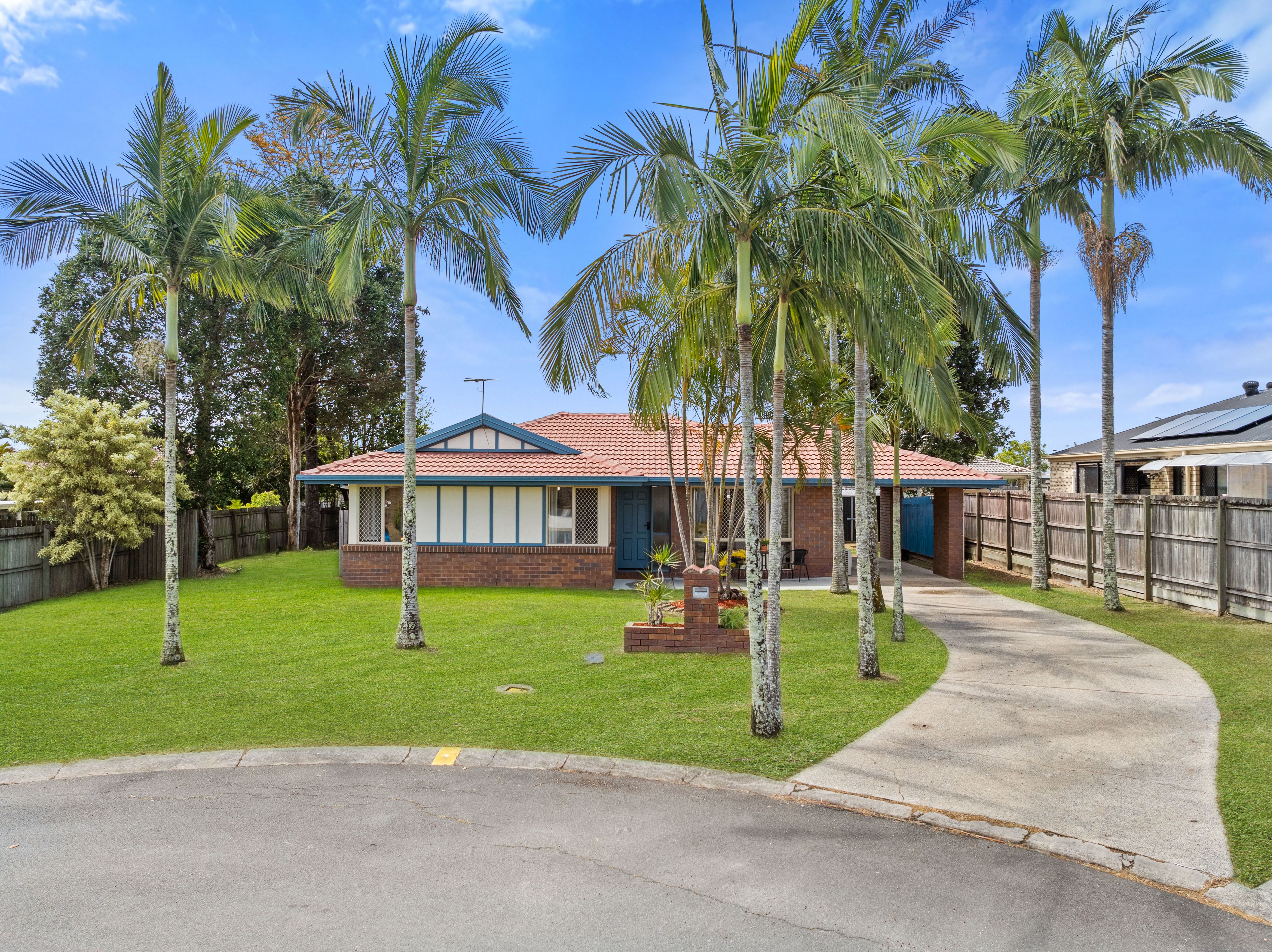 6 Tombildan Court — photo from Ray White Springwood QLD