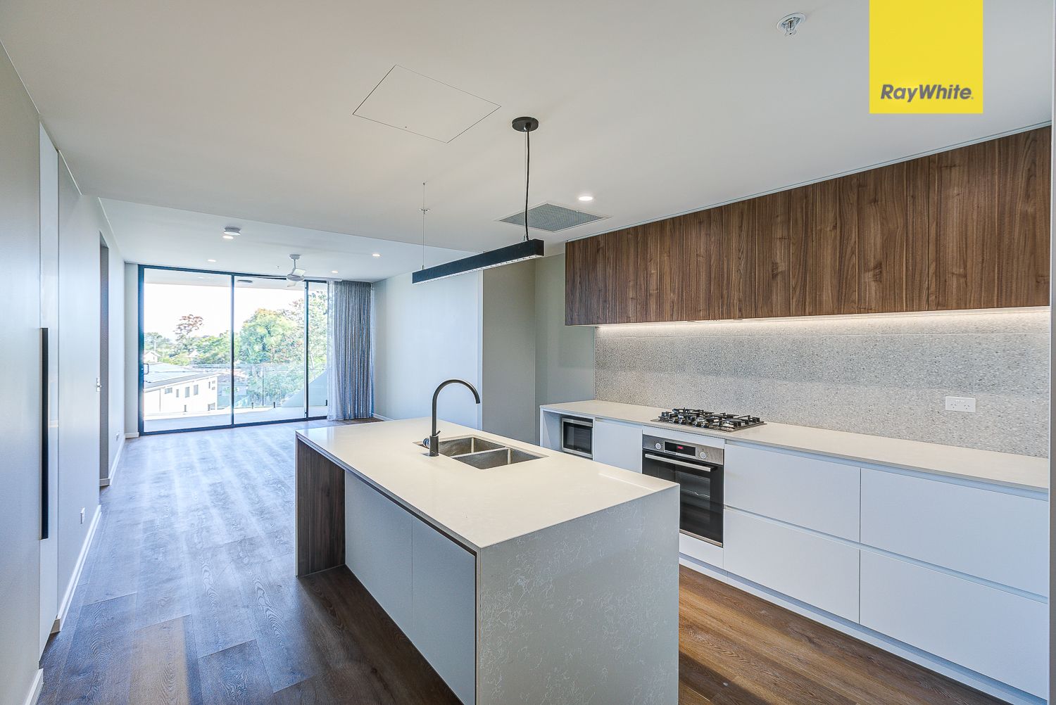 206/3 Centre Place, Rochedale South, QLD 4123