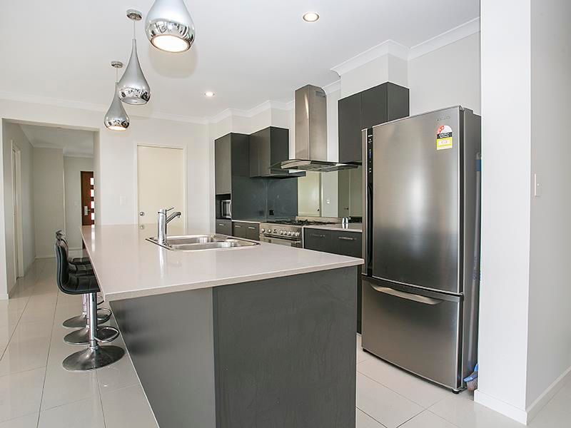 56 Halpine Parade, Warner, QLD 4500