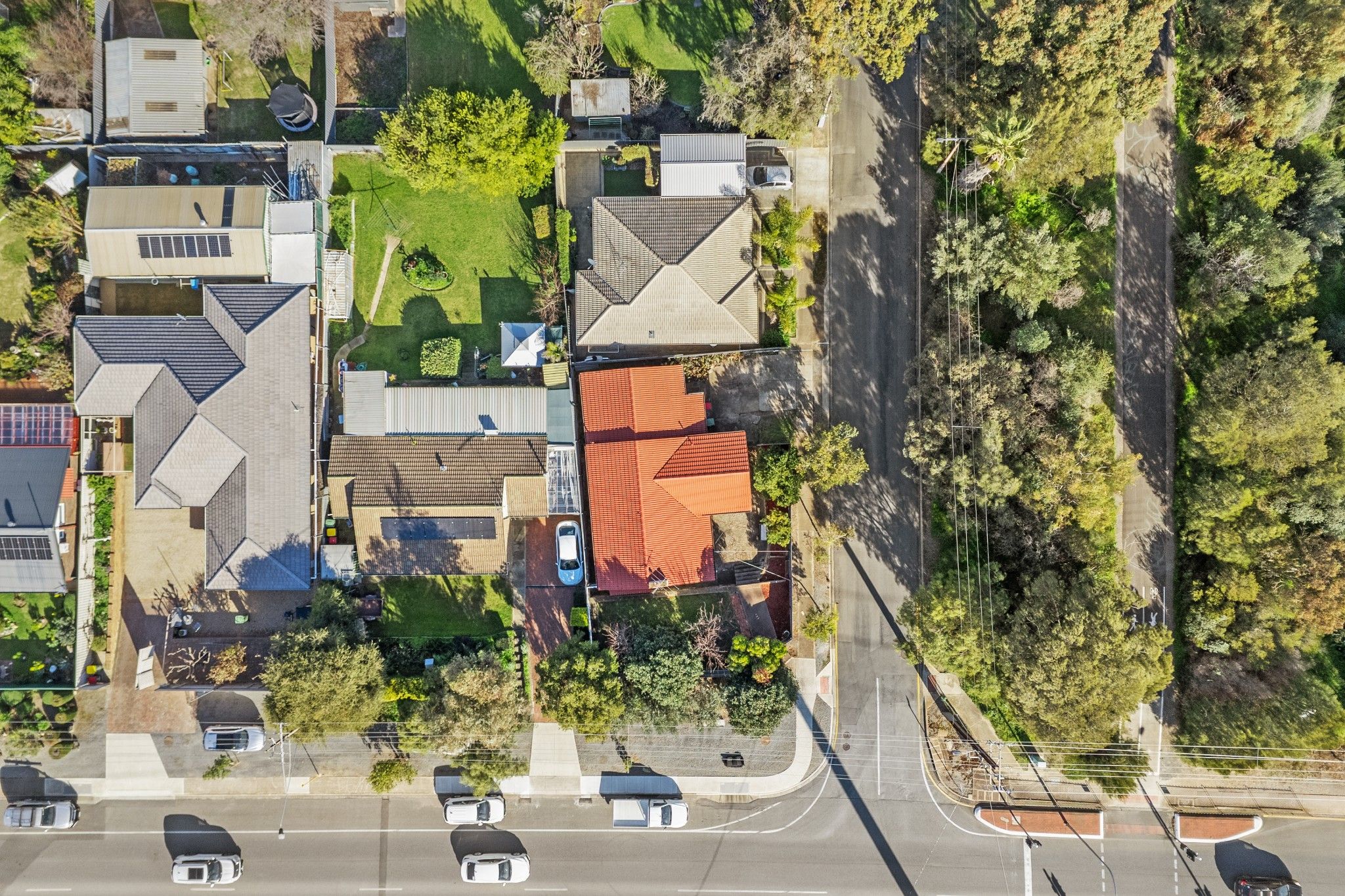 56 Bains Road — photo 4 of 18
