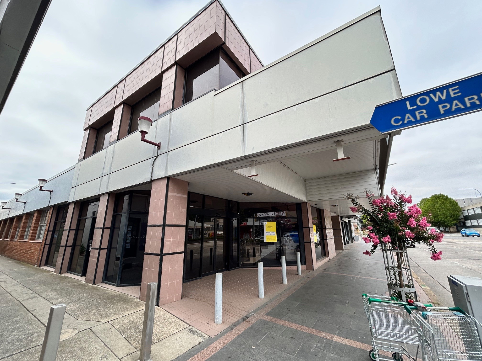 8 Monaro Street, Queanbeyan, NSW 2620