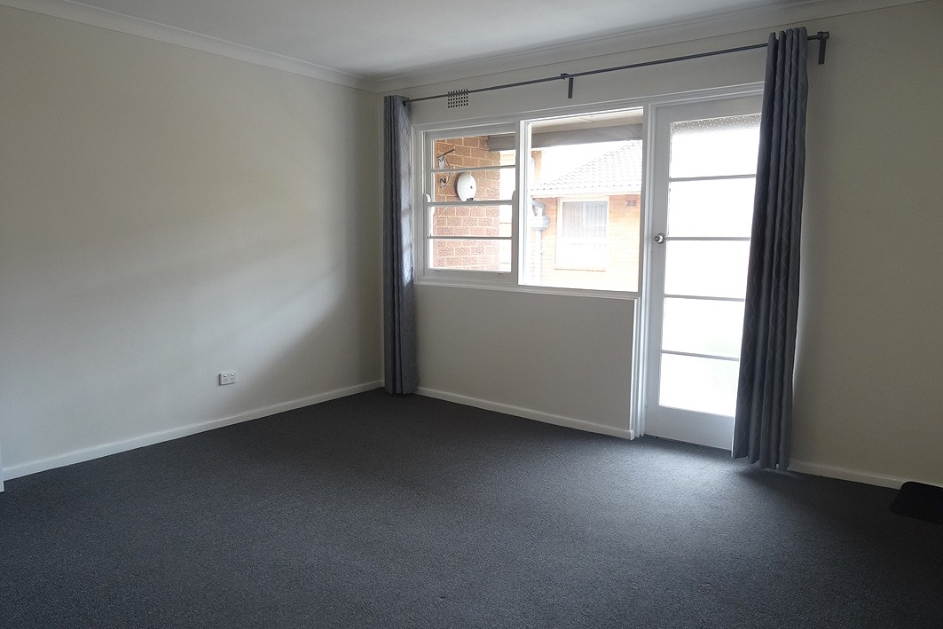 2/17 Albert Street, Hornsby, NSW 2077