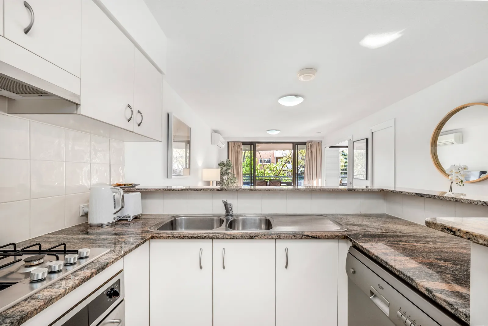101/11 Chasely Street, Auchenflower
