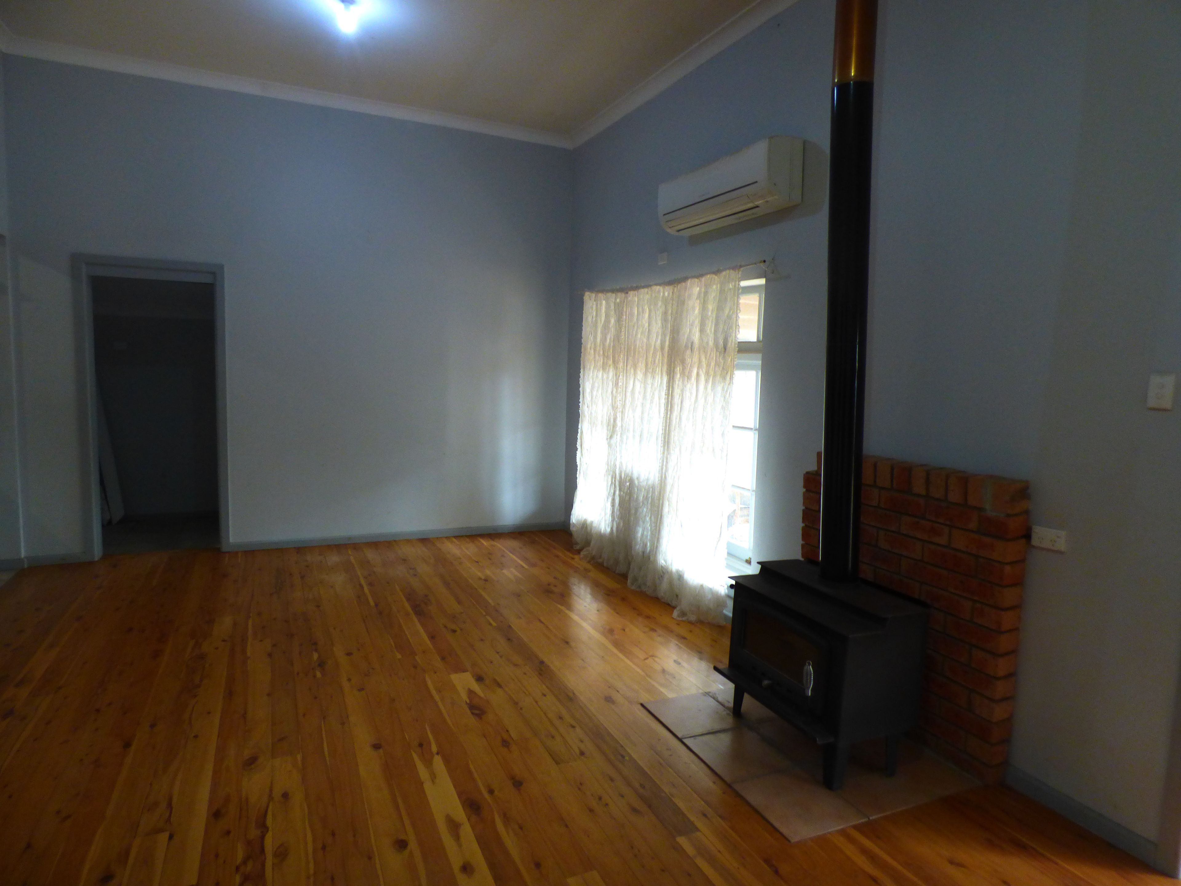 20 Gobondery Street, Trundle, NSW 2875