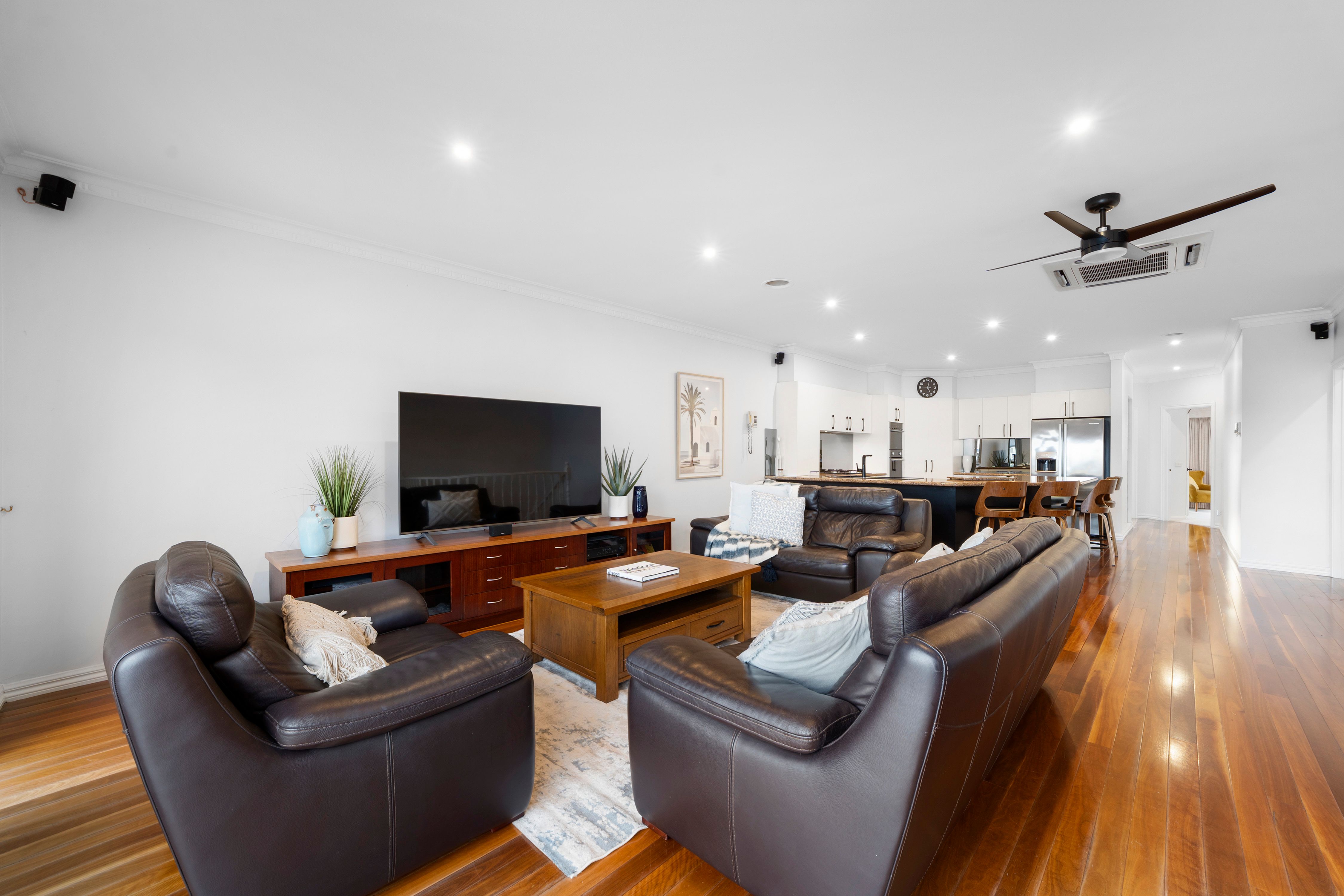 46 North Shore Drive — photo 5 of 28