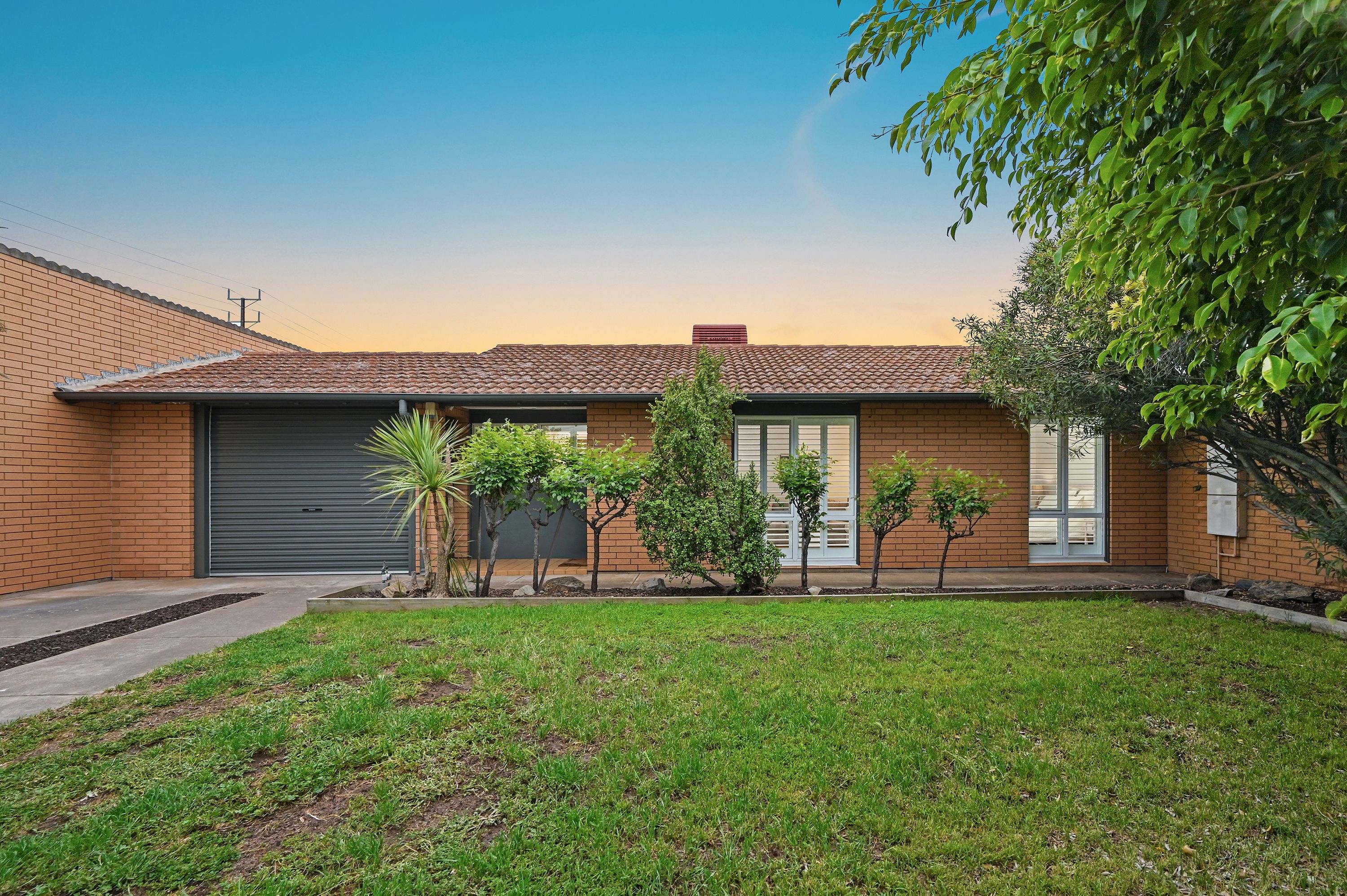 2 Jena Close, Semaphore Park, SA 5019