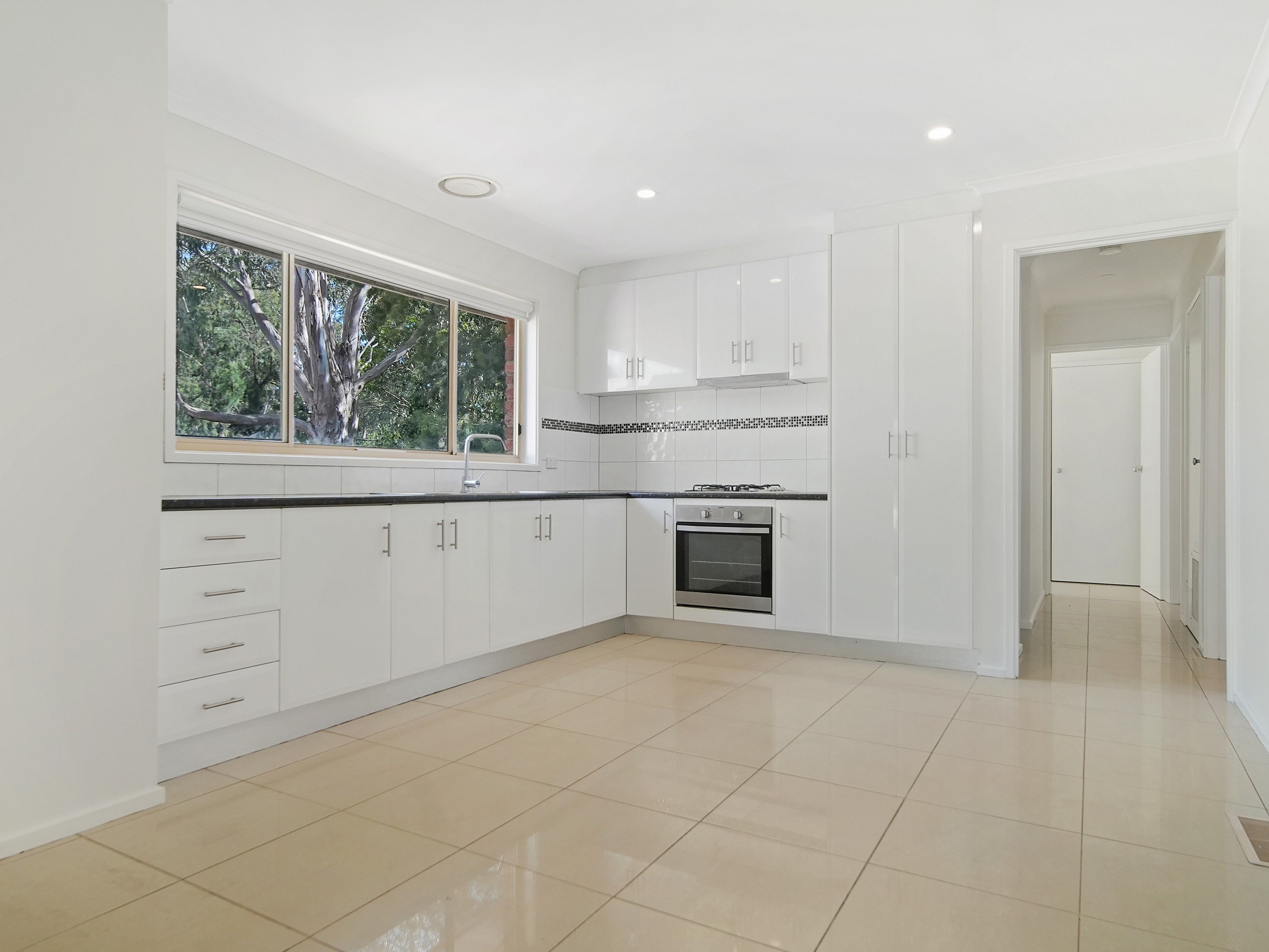 1/6 Nimbin Court, Noble Park North, VIC 3174