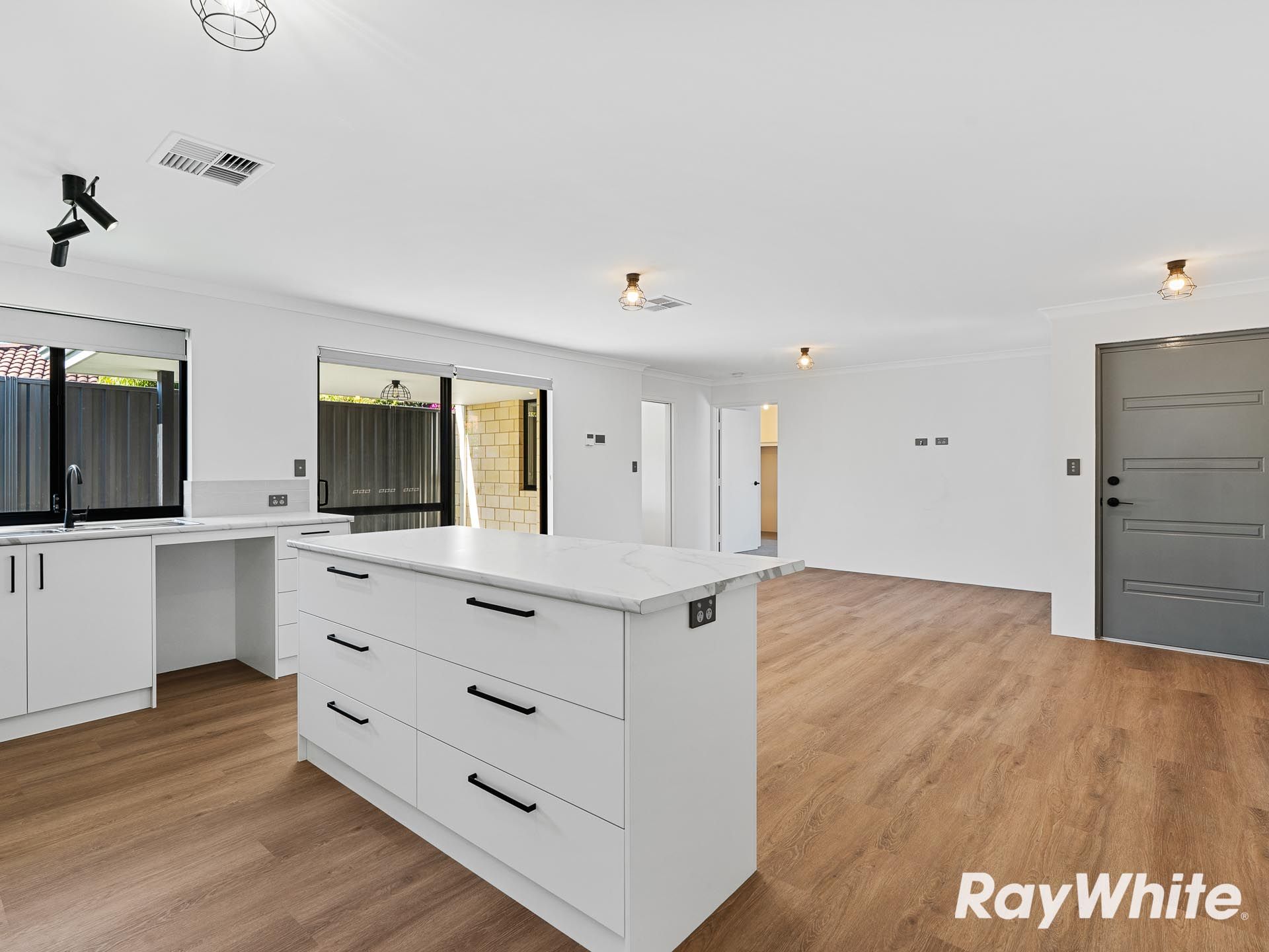 48a Churchill Avenue, Dudley Park, WA 6210