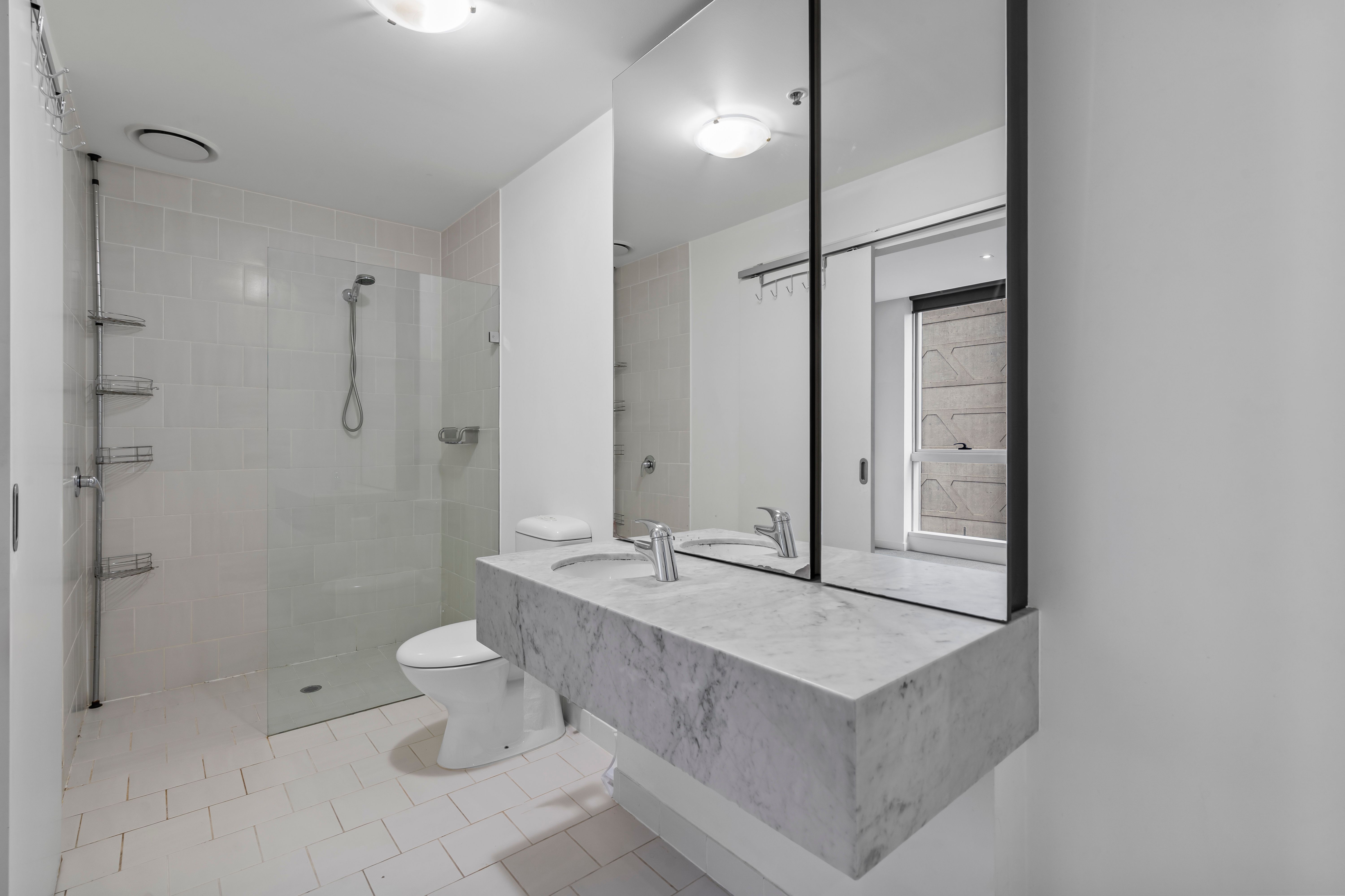 1610/22-24 Jane Bell Lane — photo 10 of 13