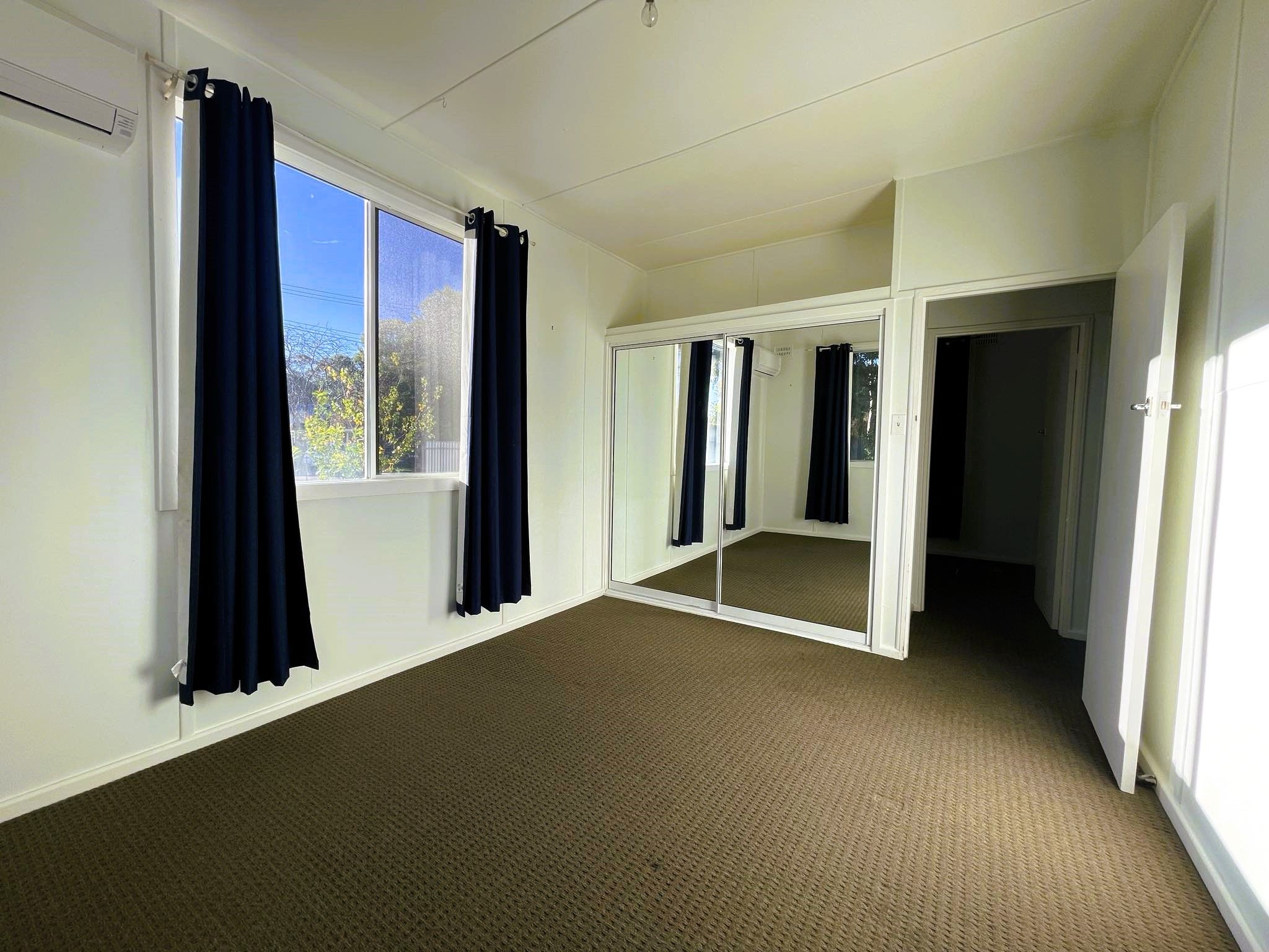 1 Corbett Street — photo 5 of 12
