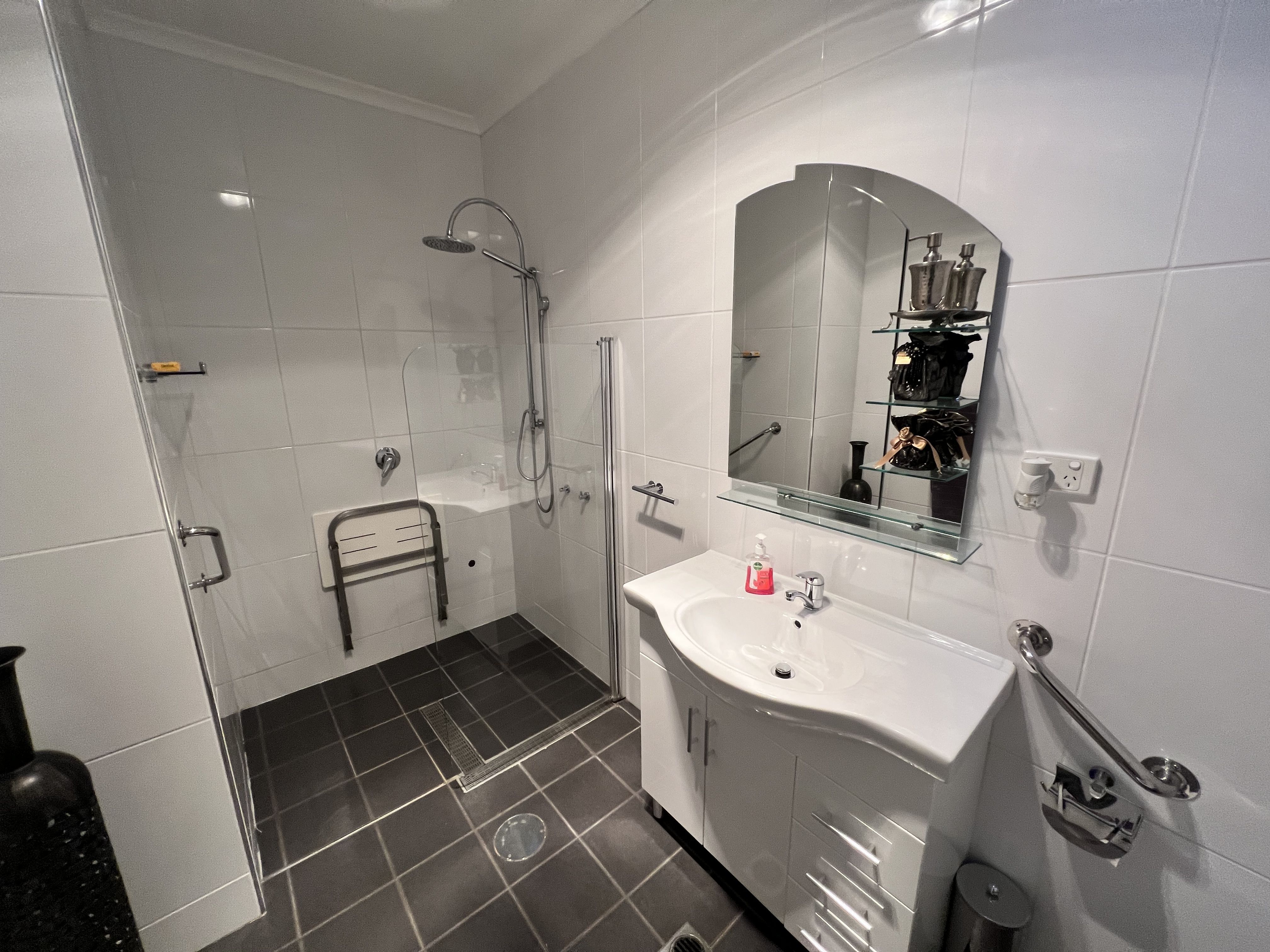 319 Morgan Street — photo 15 of 20